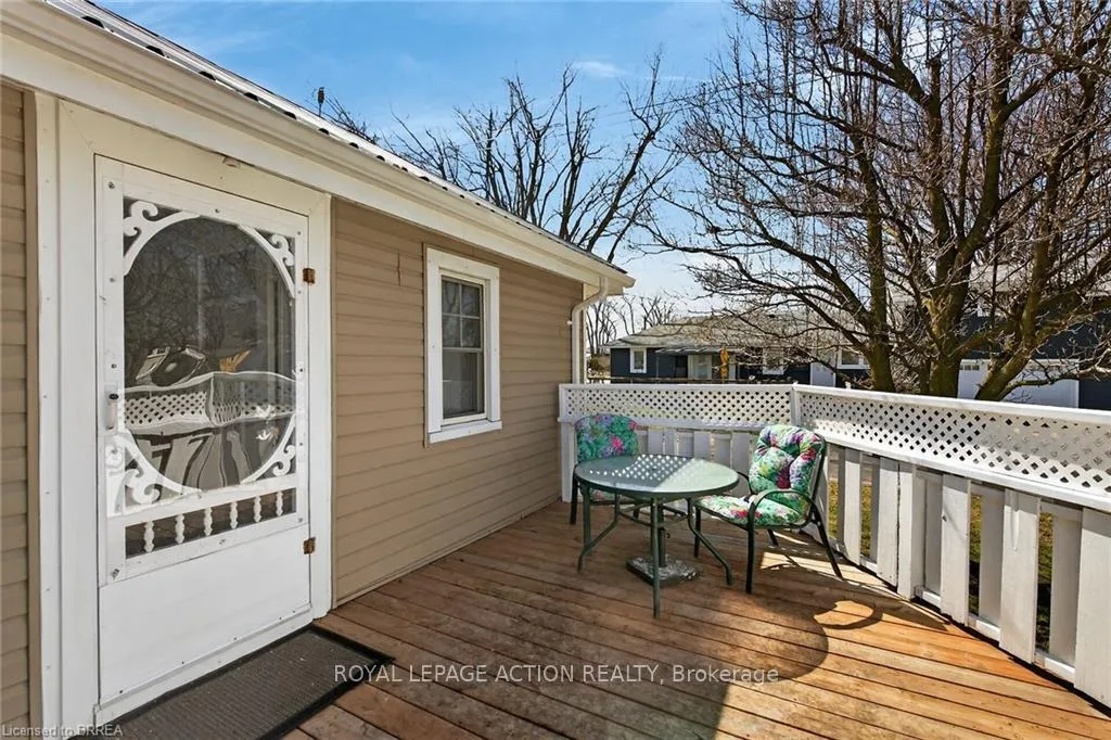 Photo 25 of 88 Erie Boulevard, Norfolk, Long Point — HOMEH