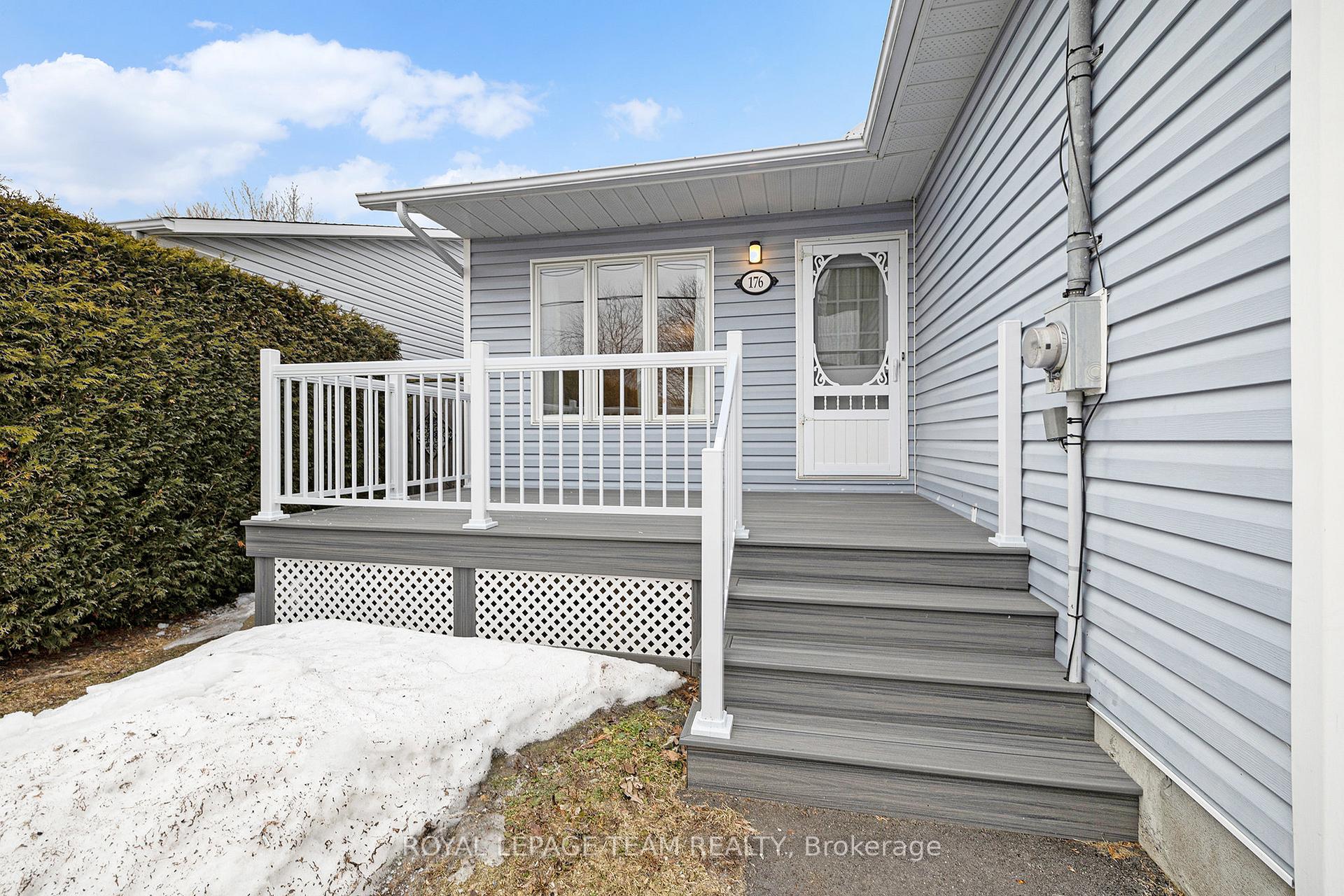 Photo 2 of 176 Morris Street, Carleton Place — HOMEH