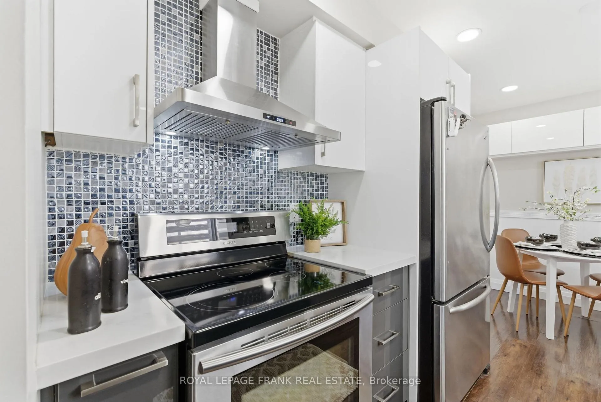 Photo 13 of 1287 Astra Avenue, Oshawa, Eastdale — HOMEH