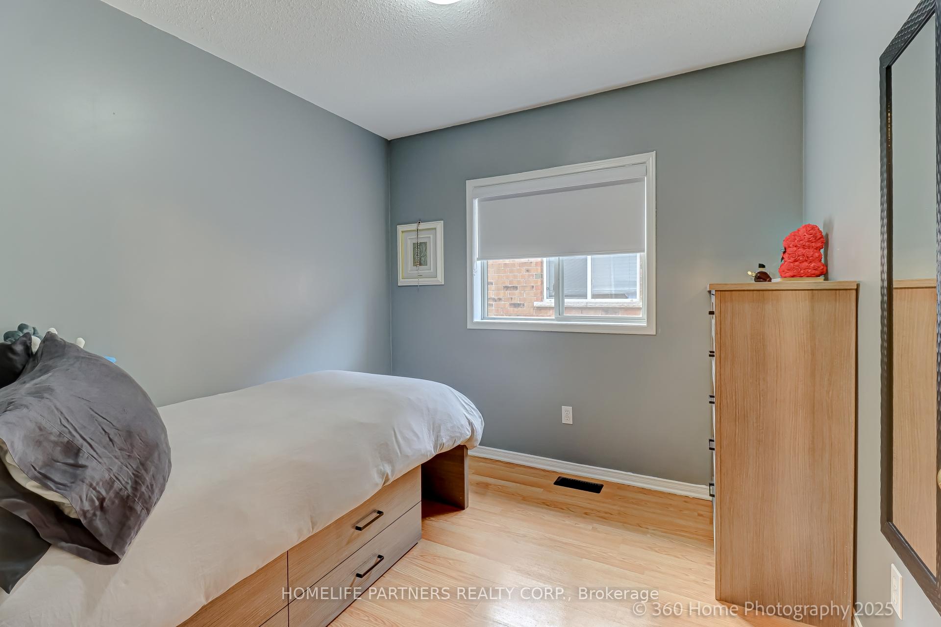 Photo 26 of 31 Knoll Haven Circle, Caledon, Bolton North — HOMEH