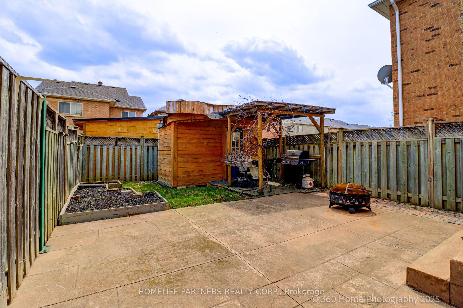 Photo 27 of 31 Knoll Haven Circle, Caledon, Bolton North — HOMEH