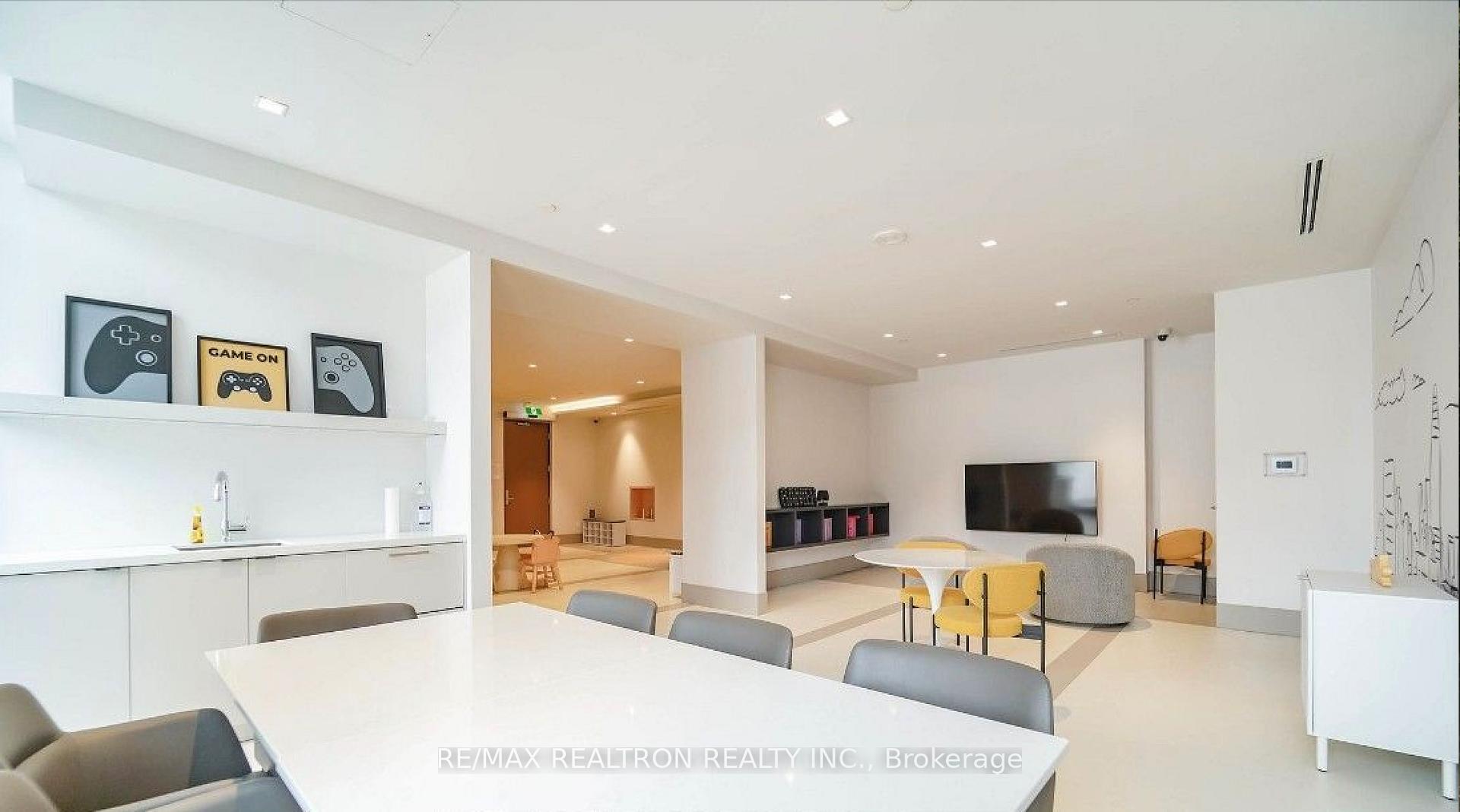 Photo 17 of Unit 301, 38 Gandhi Lane, Markham, Commerce Valley — HOMEH