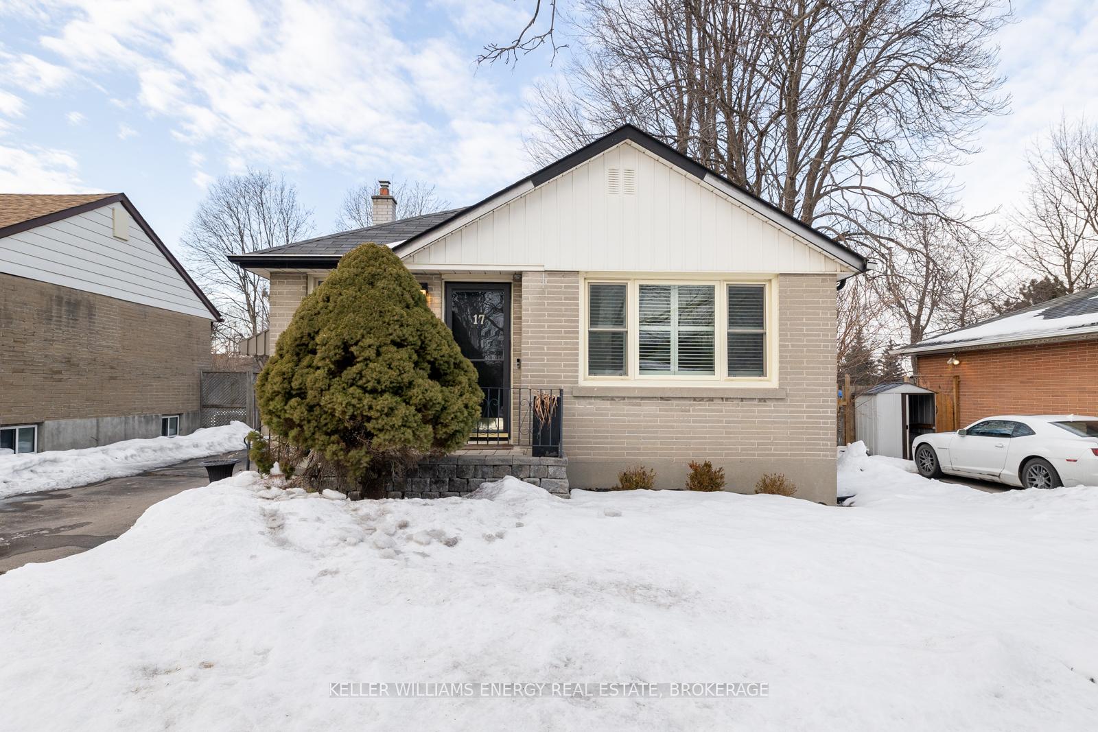 Photo 2 of 17 Admiral Road, Ajax, South East — HOMEH