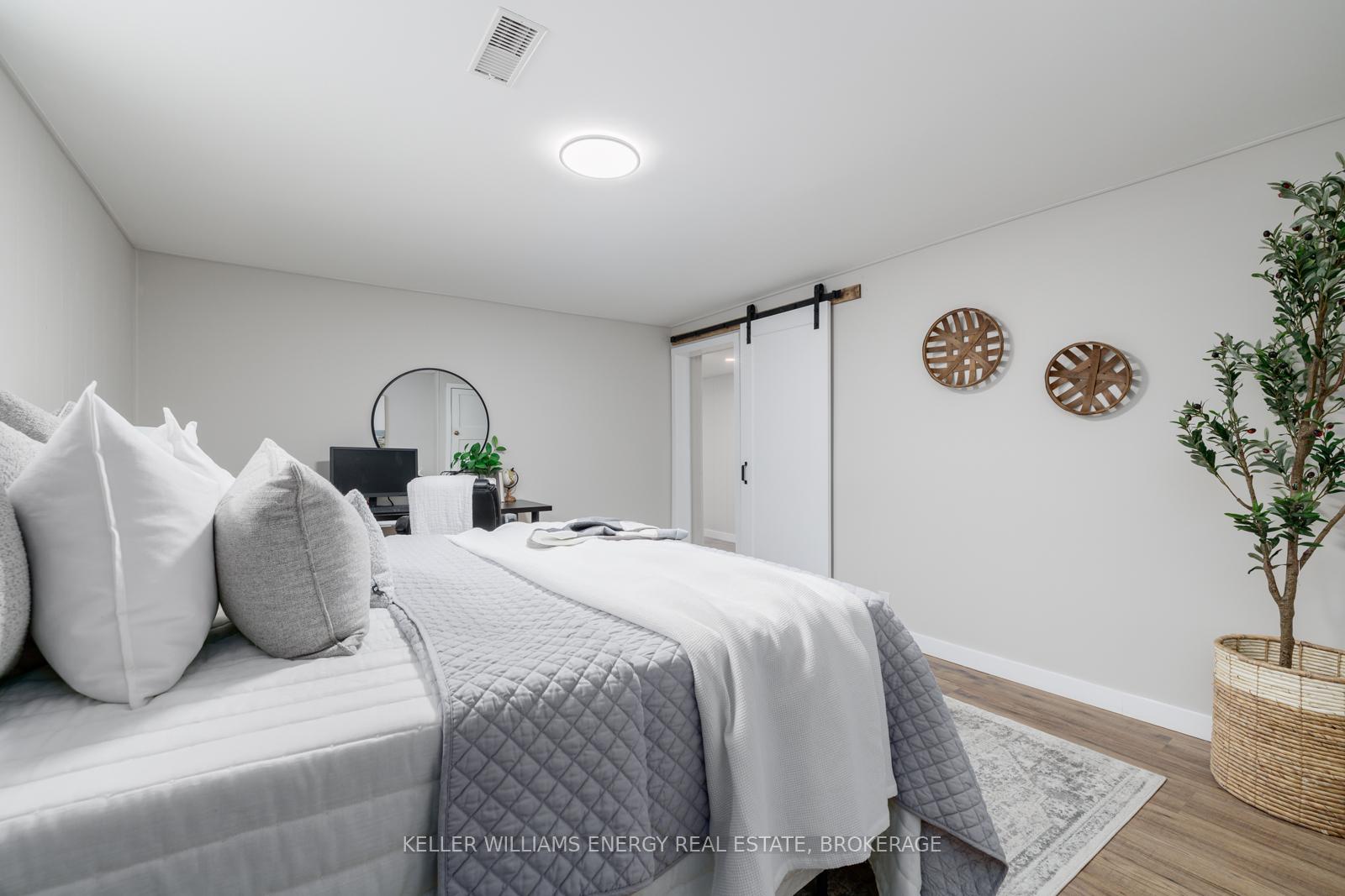 Photo 25 of 17 Admiral Road, Ajax, South East — HOMEH