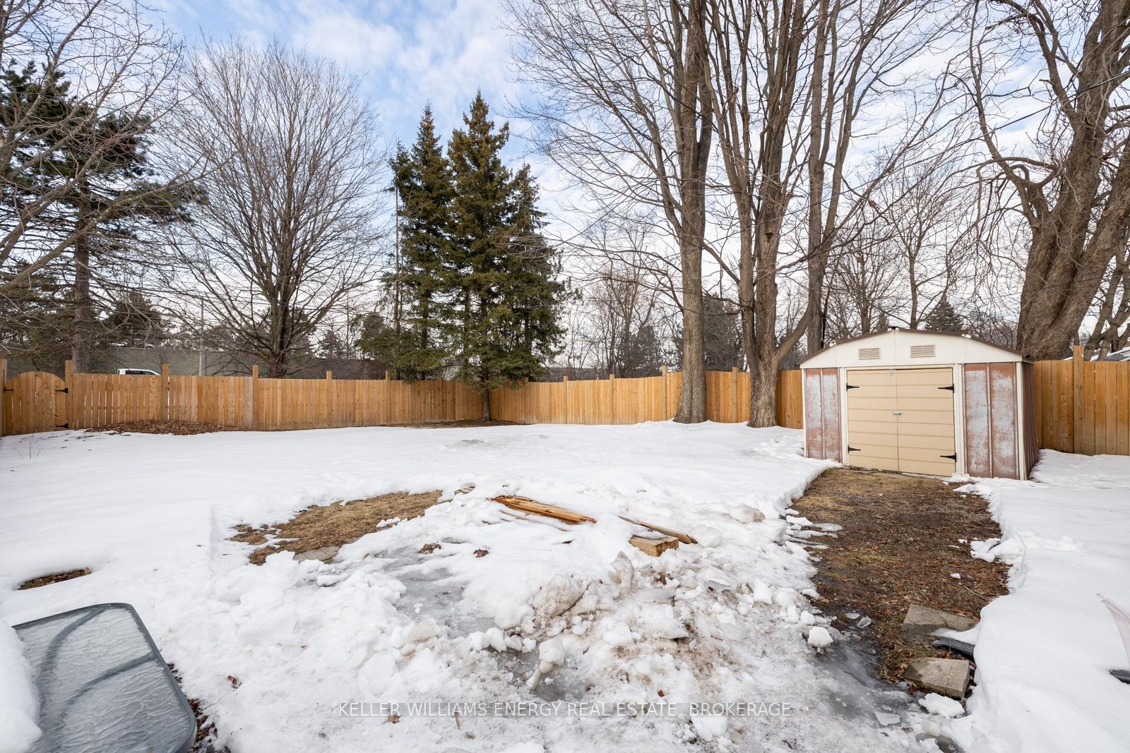 Photo 27 of 17 Admiral Road, Ajax, South East — HOMEH