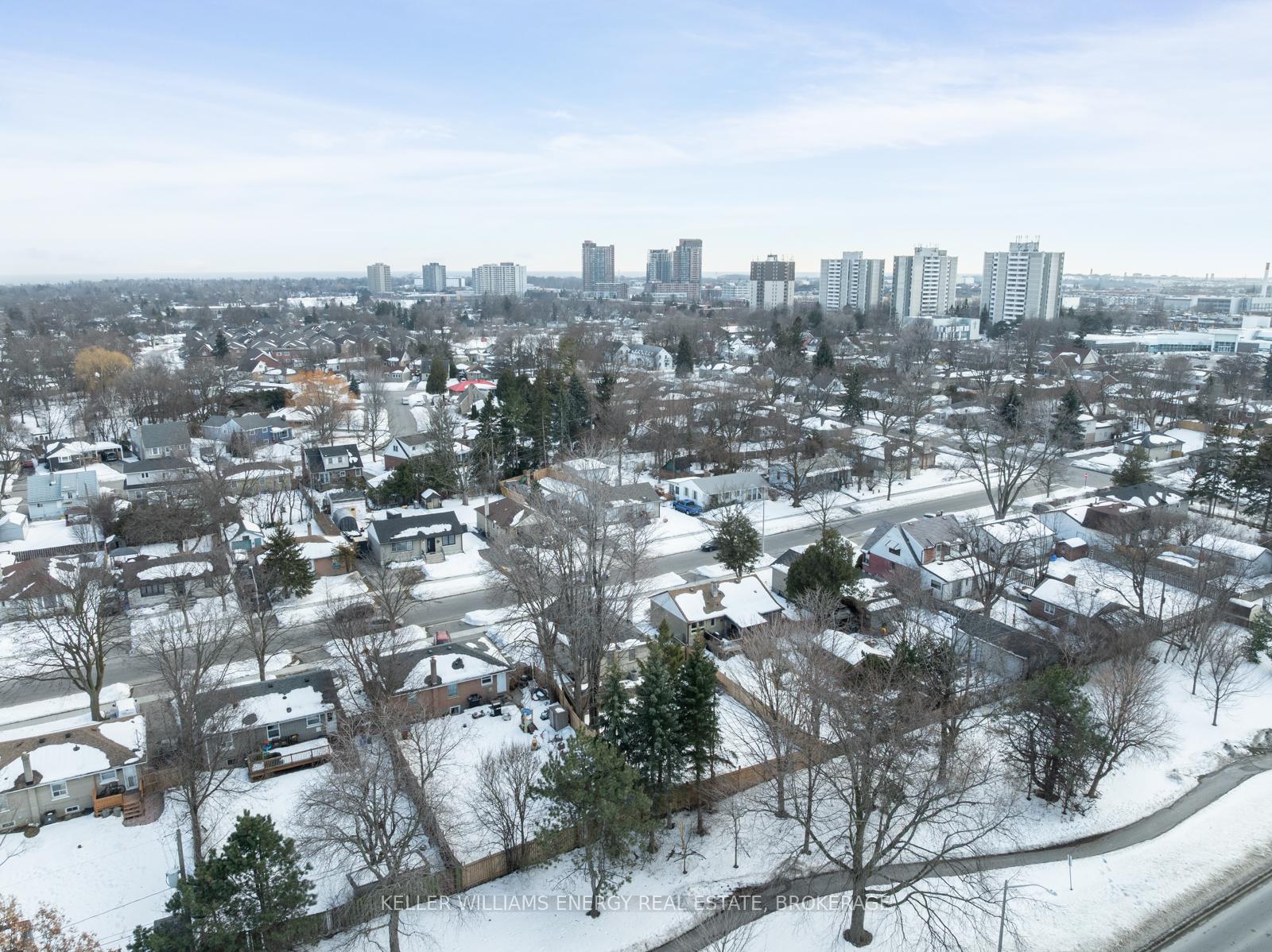 Photo 35 of 17 Admiral Road, Ajax, South East — HOMEH