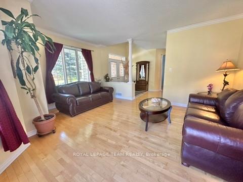 Photo 3 of 64 Maple Stand Way S, Ottawa, Barrhaven East — HOMEH