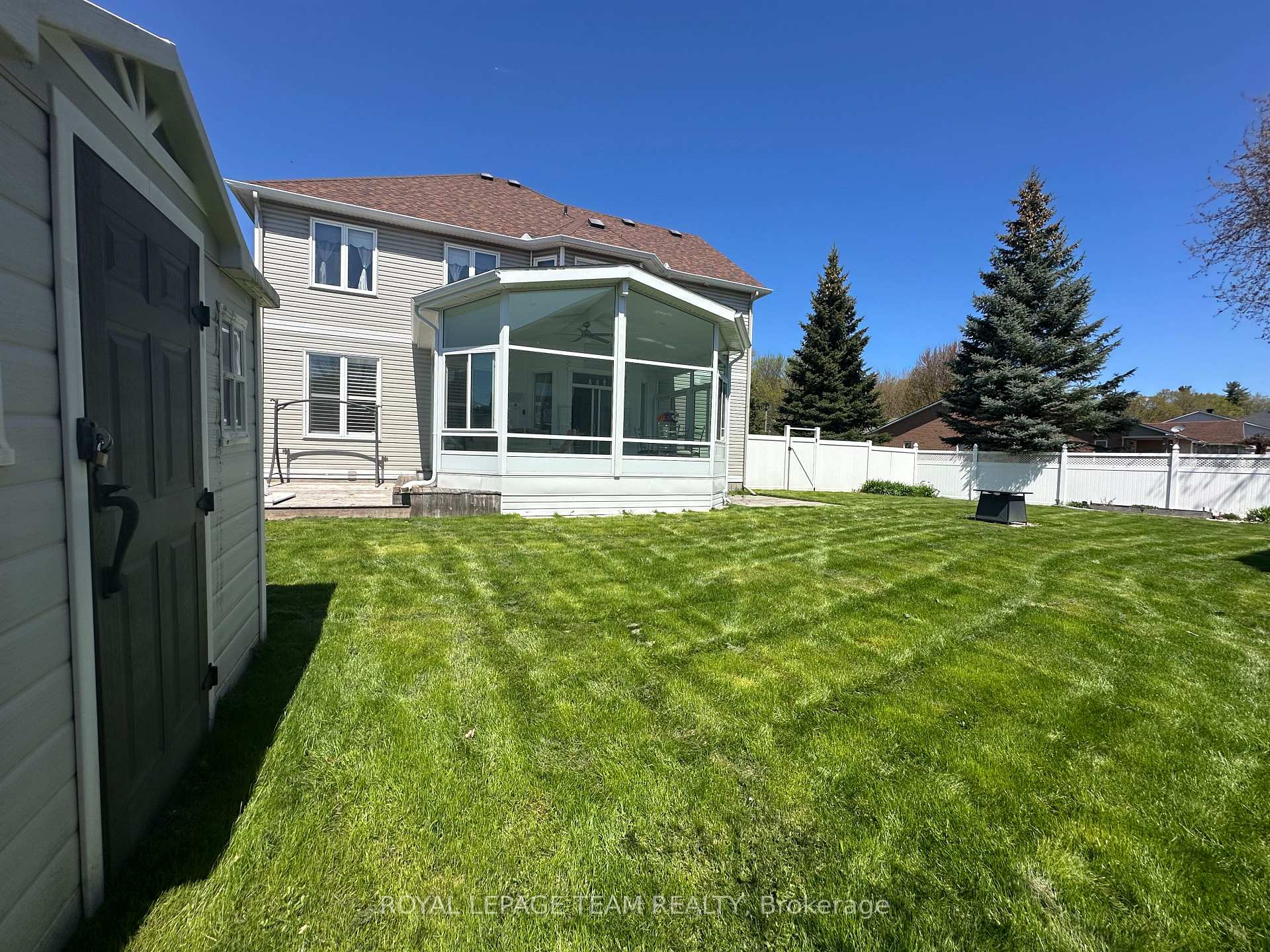 Photo 24 of 64 Maple Stand Way S, Ottawa, Barrhaven East — HOMEH