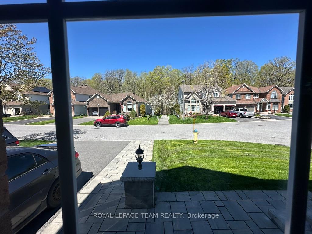 Photo 25 of 64 Maple Stand Way S, Ottawa, Barrhaven East — HOMEH