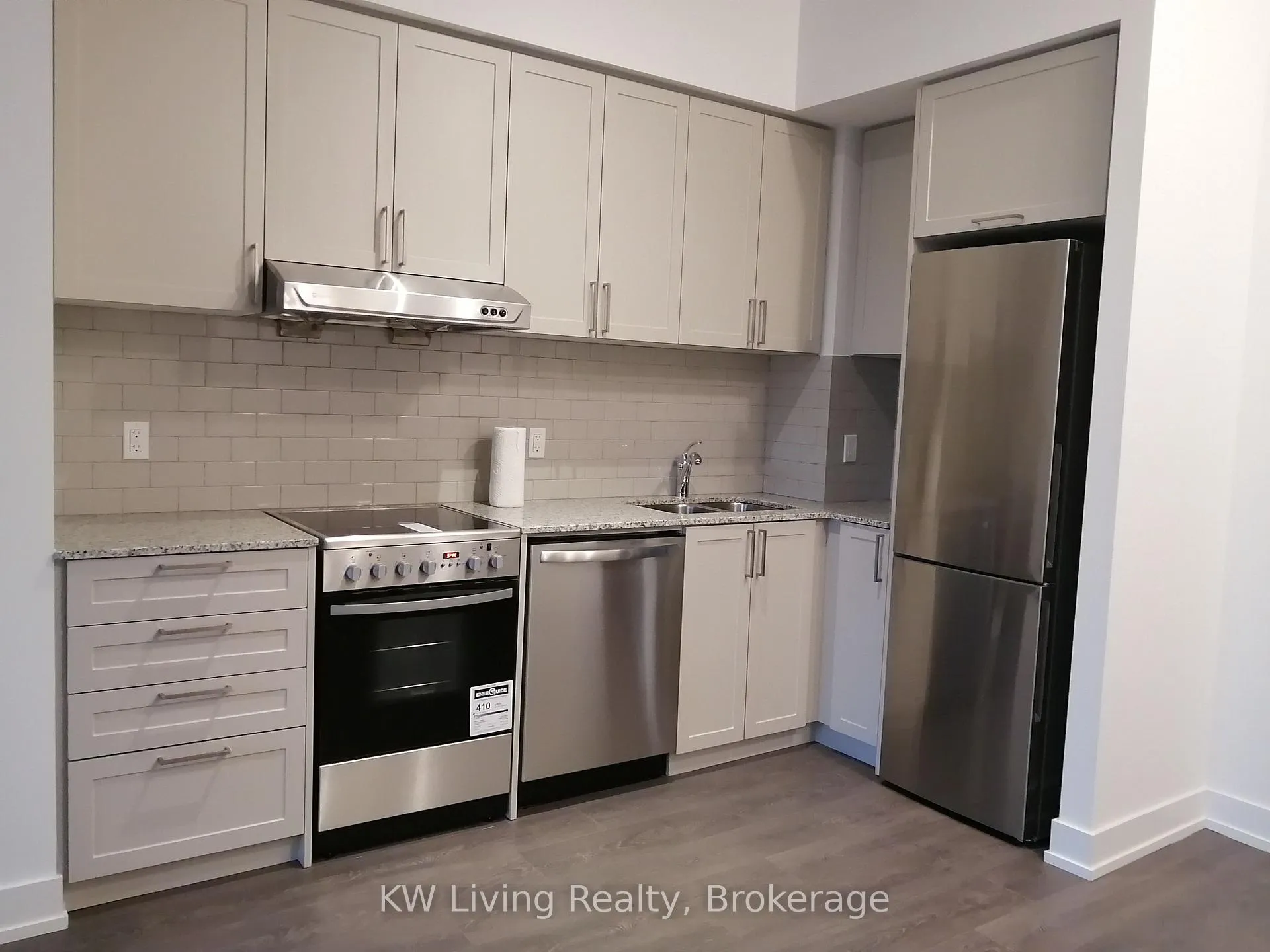 Front of Unit 822W, 268 Buchanan Drive