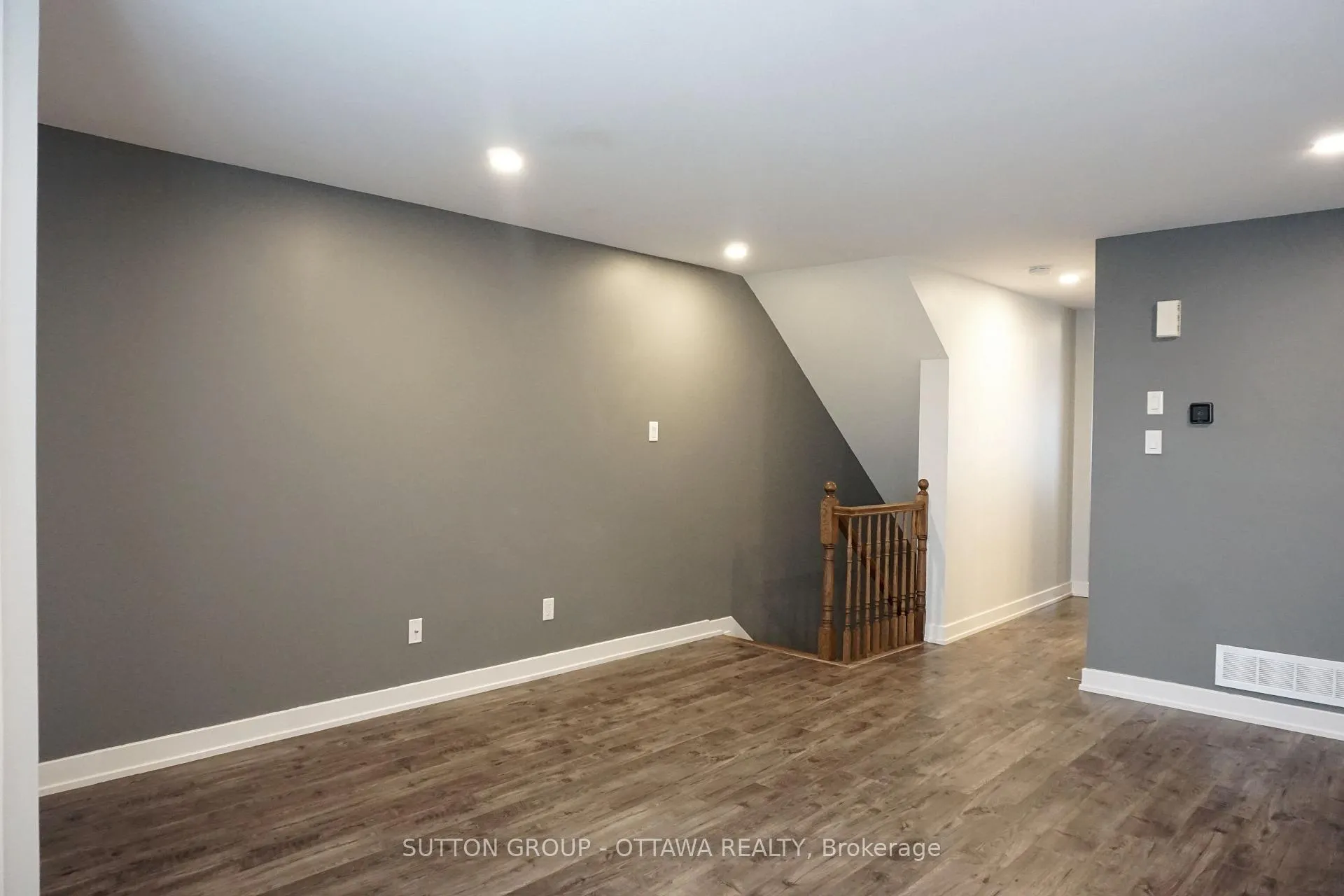 Photo 8 of Unit A, 4522 Innes Road, Ottawa, Avalon East — HOMEH