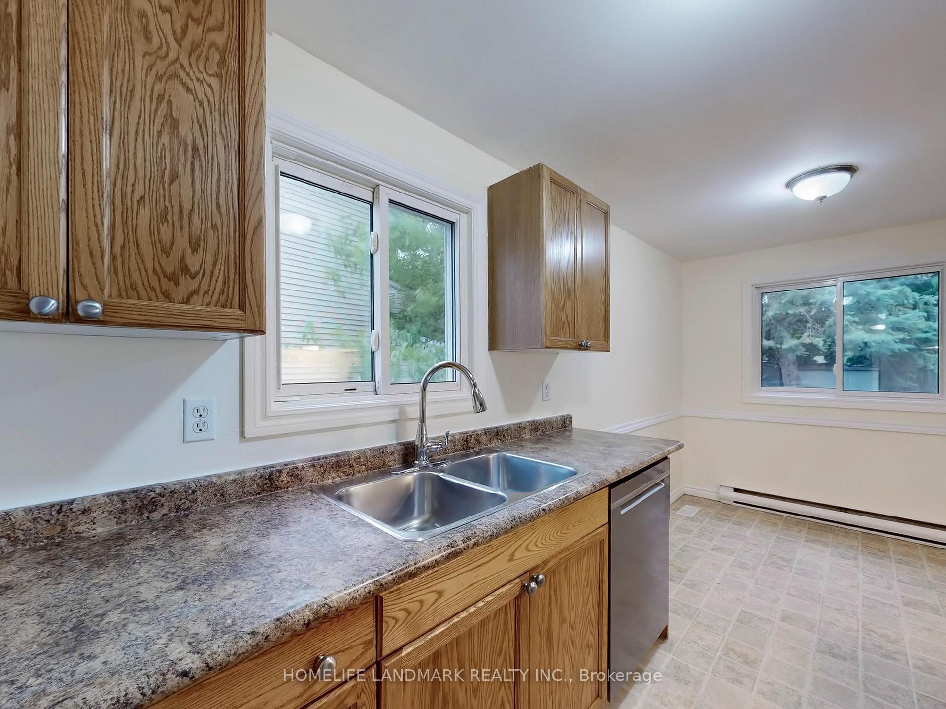 Photo 14 of 15 Corbett Drive, Barrie, Grove East — HOMEH