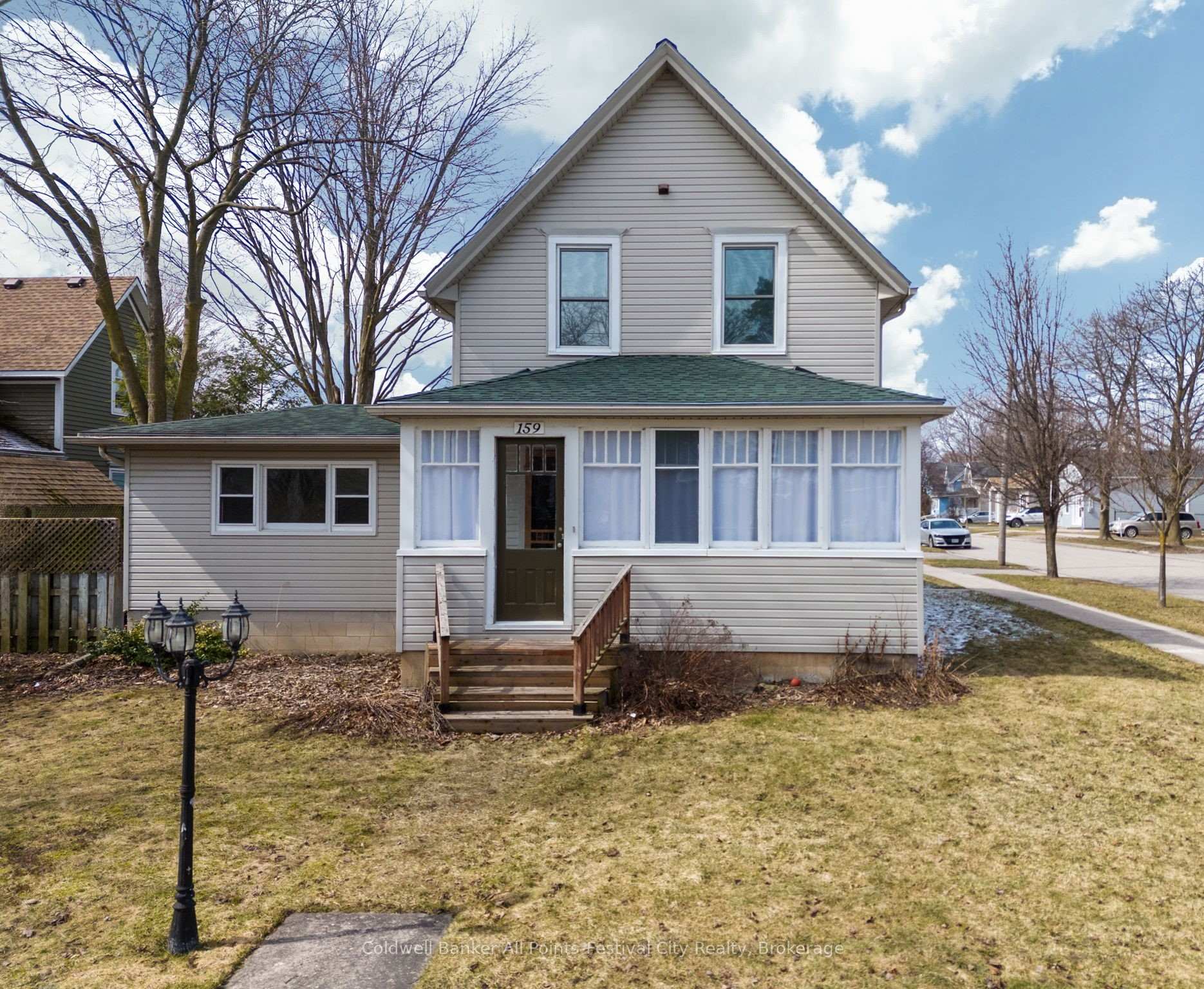 Photo 1 of 159 Cambria Road N, Goderich, Goderich (Town) — HOMEH