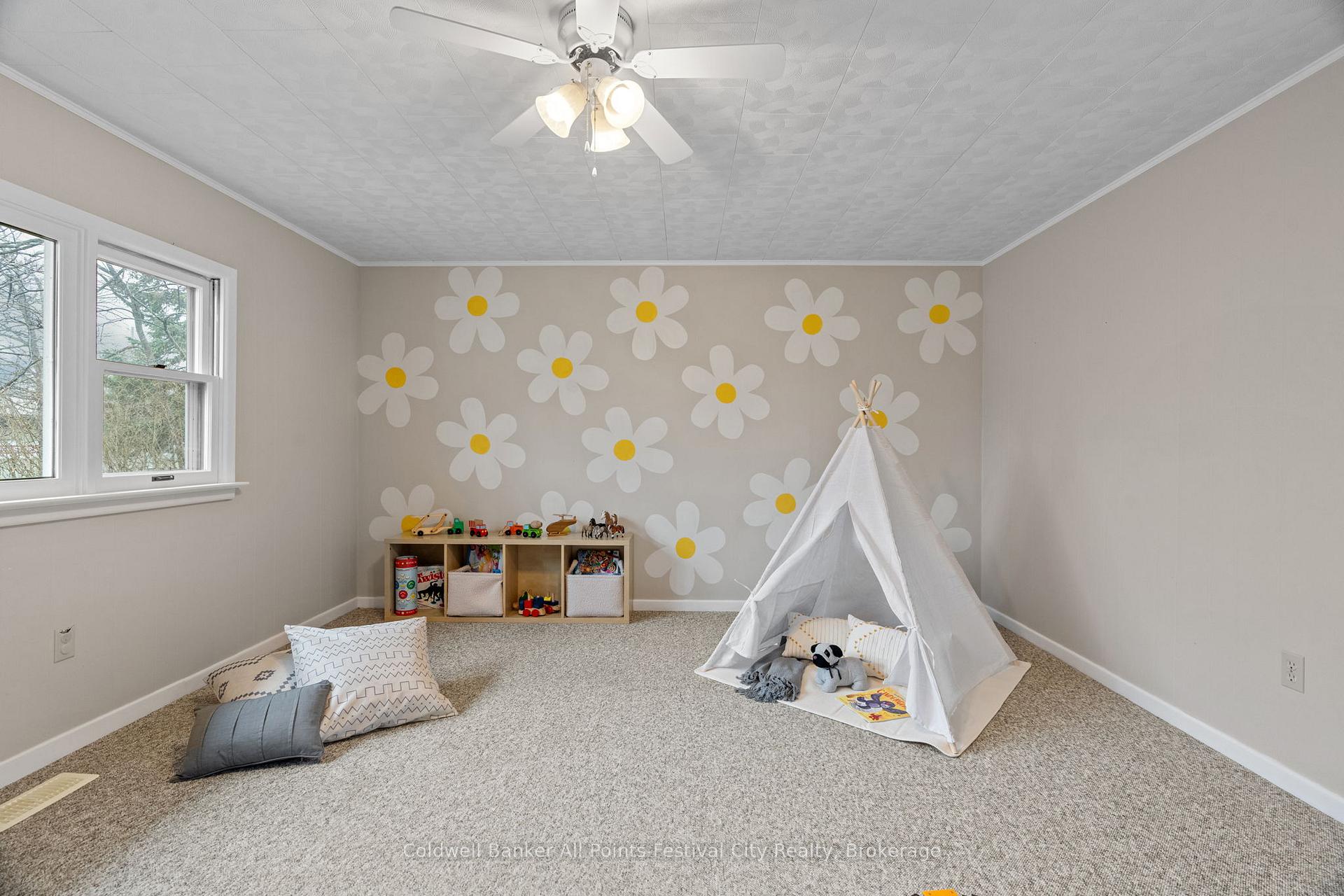 Photo 6 of 159 Cambria Road N, Goderich, Goderich (Town) — HOMEH