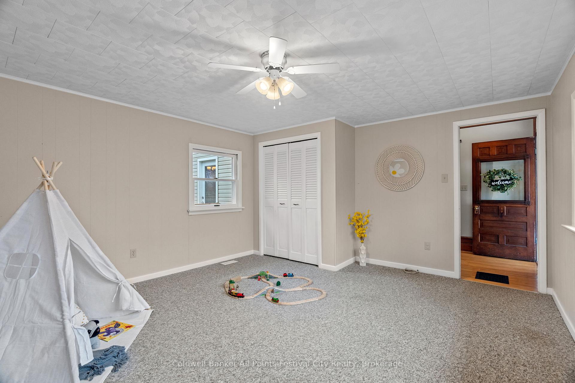 Photo 7 of 159 Cambria Road N, Goderich, Goderich (Town) — HOMEH