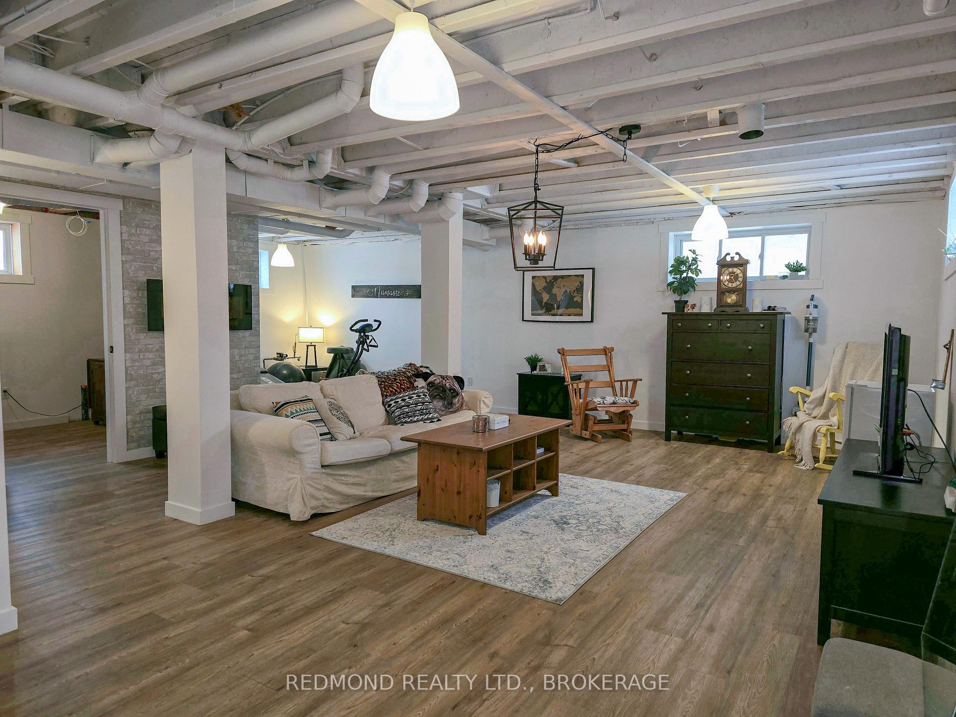 Photo 25 of 128 Maplecroft Court, Gananoque — HOMEH