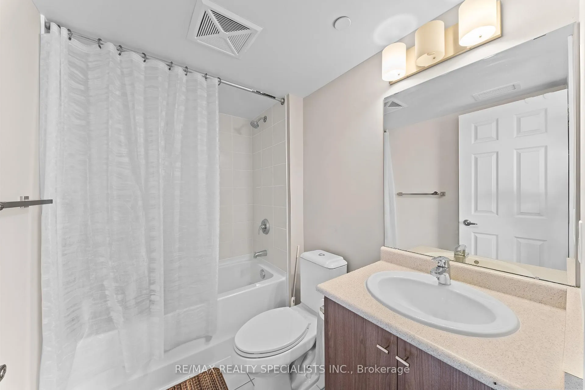 Photo 19 of Unit 407, 716 Main Street E, Milton, Timberlea — HOMEH