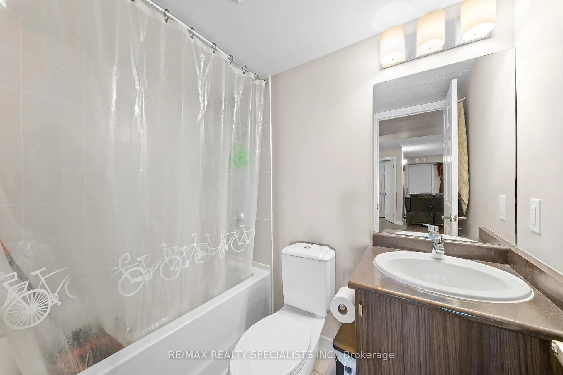 Photo 23 of Unit 407, 716 Main Street E, Milton, Timberlea — HOMEH