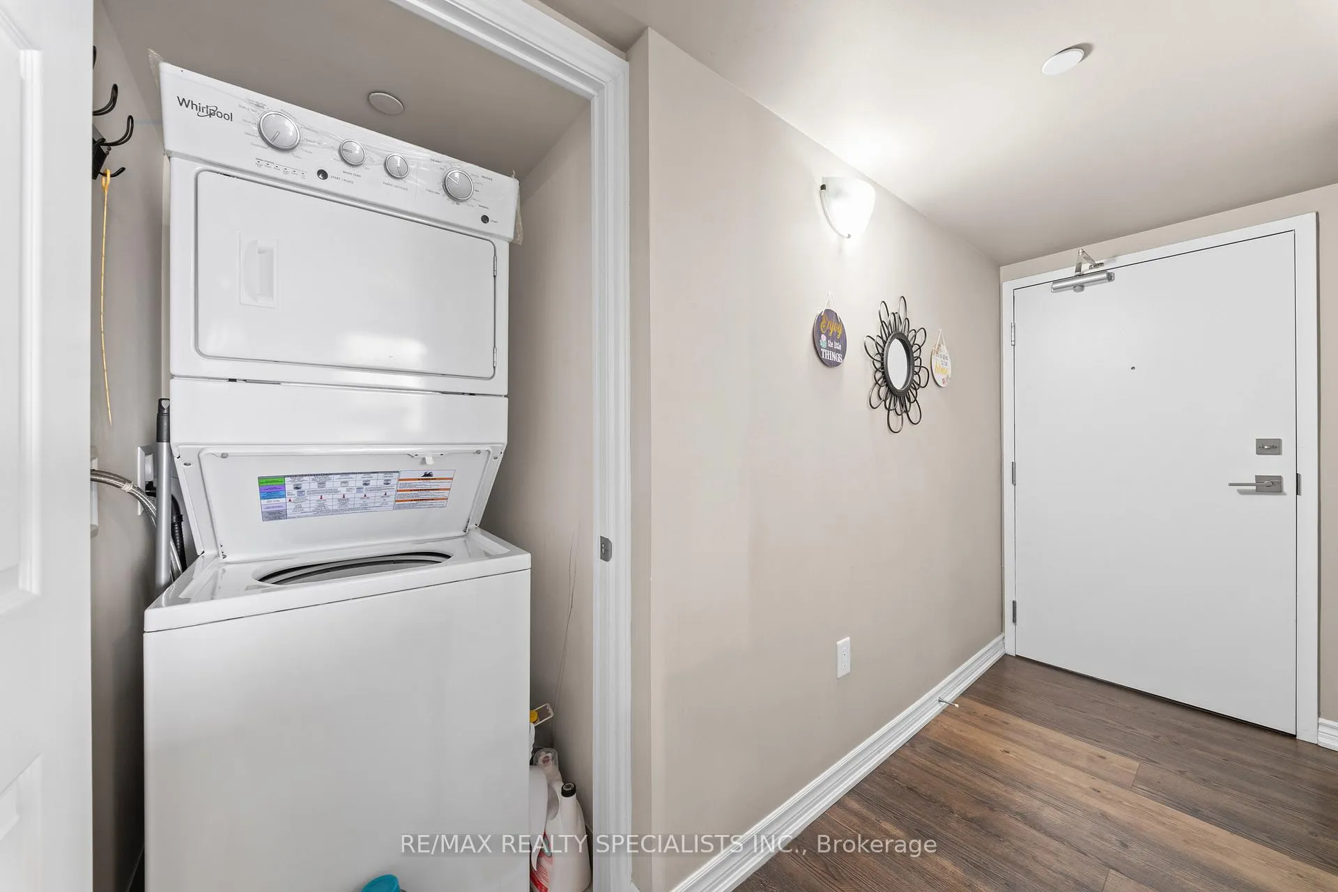 Photo 26 of Unit 407, 716 Main Street E, Milton, Timberlea — HOMEH