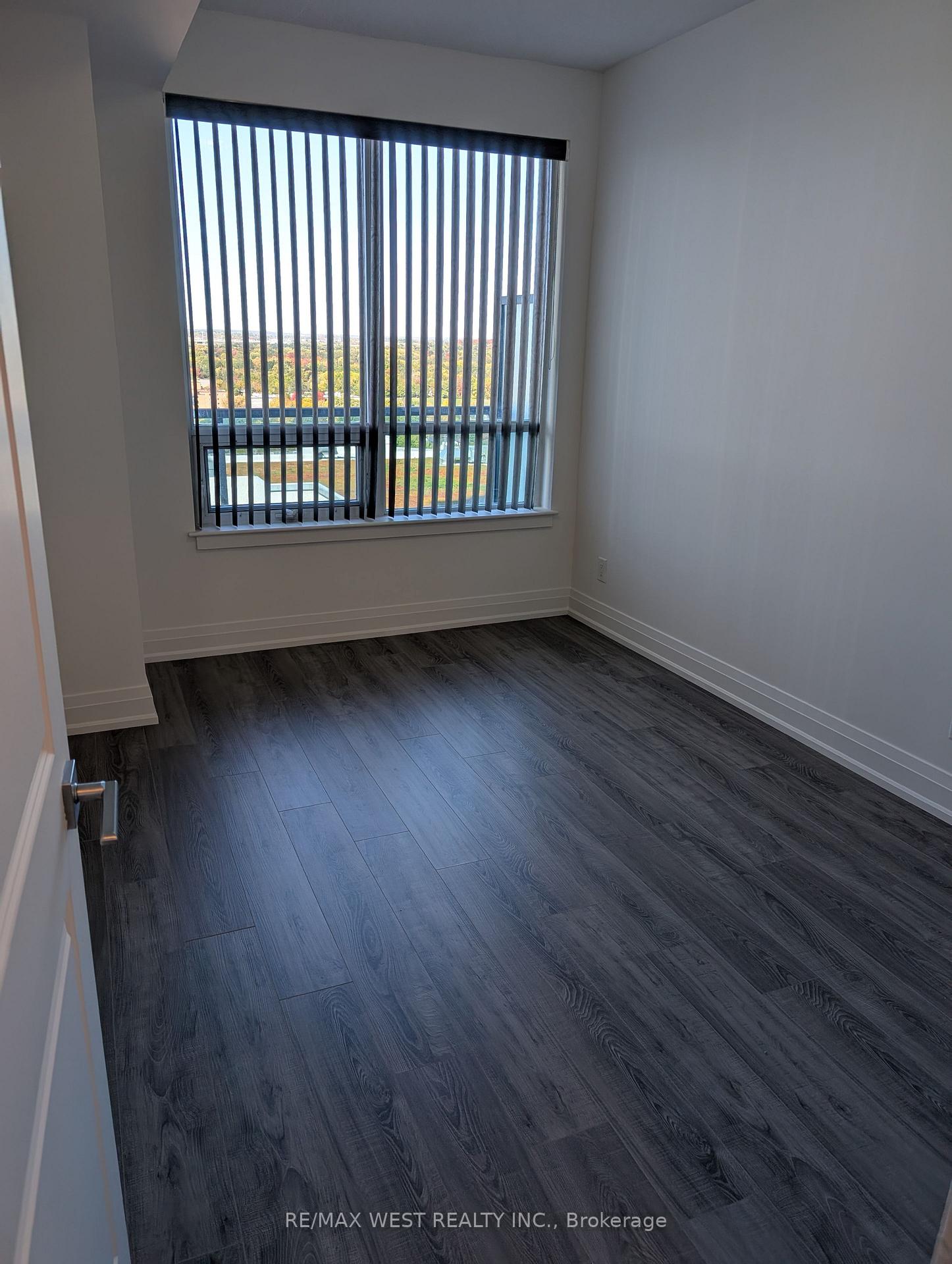 Photo 11 of Unit 901, 7165 Yonge Street, Markham, Grandview — HOMEH