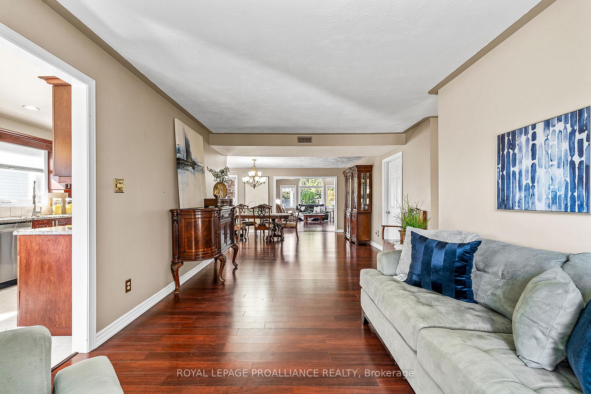 Photo 8 of 14 Catherine Crescent, Brighton — HOMEH