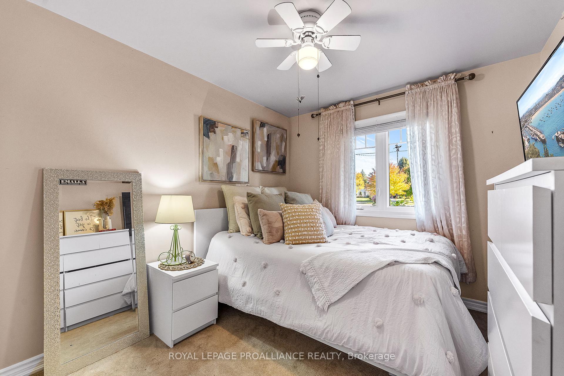 Photo 23 of 14 Catherine Crescent, Brighton — HOMEH