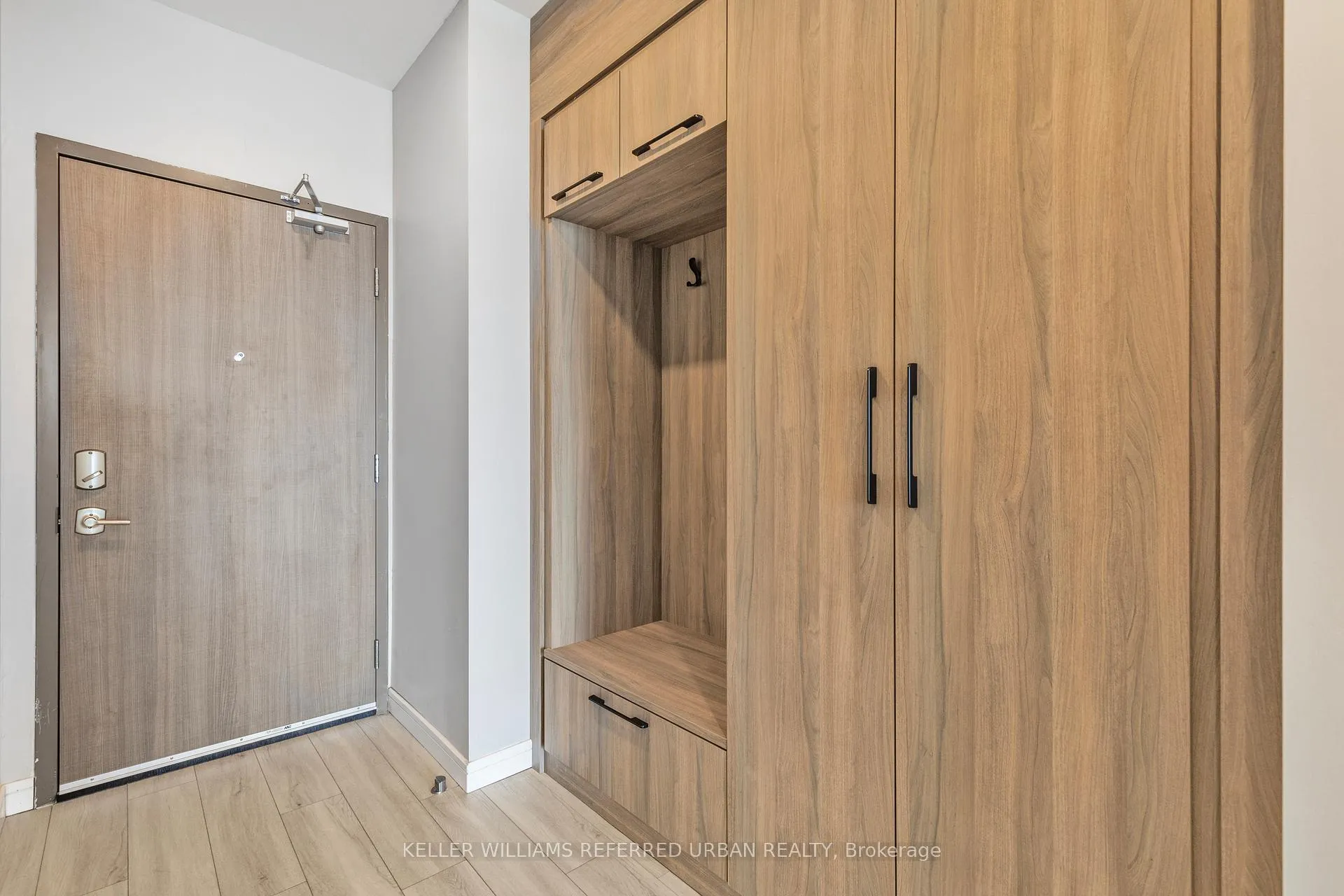 Photo 9 of Unit 1502, 20 George Street, Hamilton, Central — HOMEH