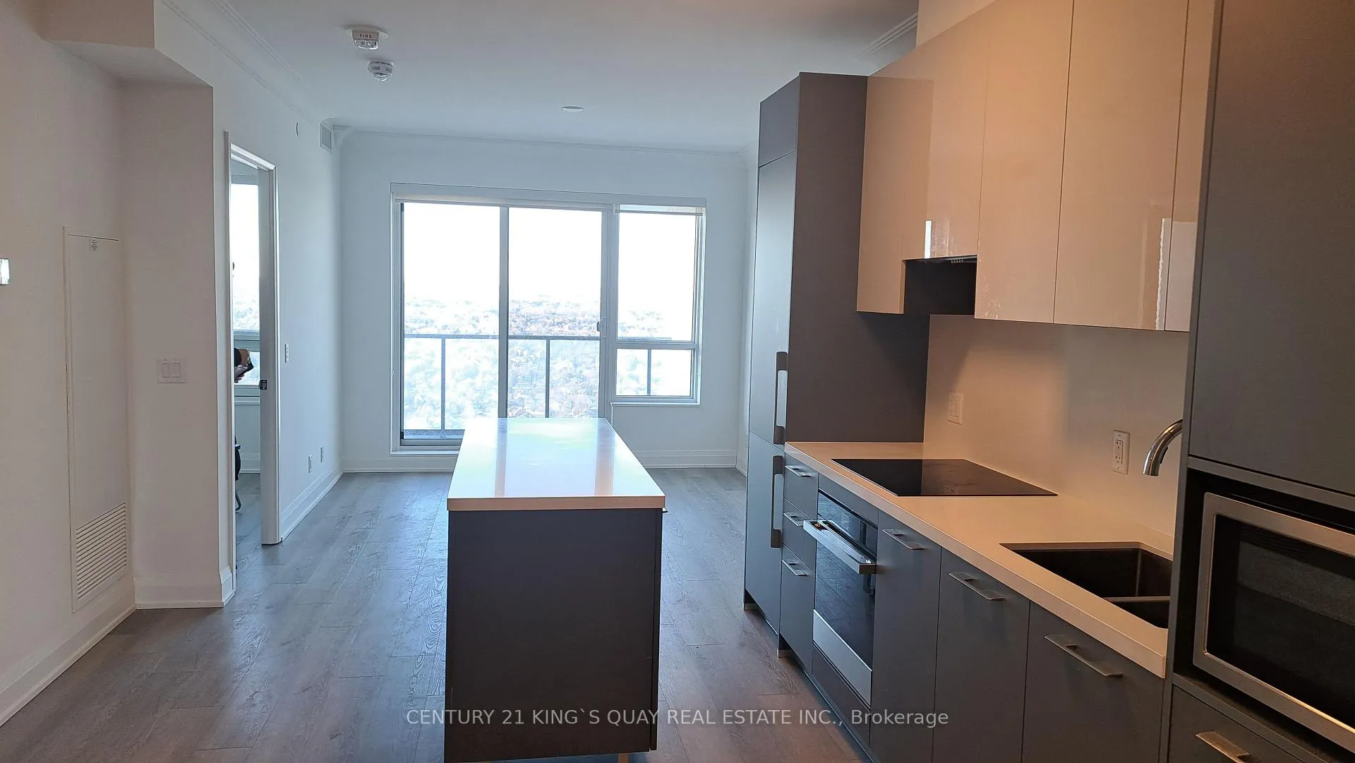 Photo 5 of Unit 3909, 8 Water Walk Drive, Markham, Unionville — HOMEH