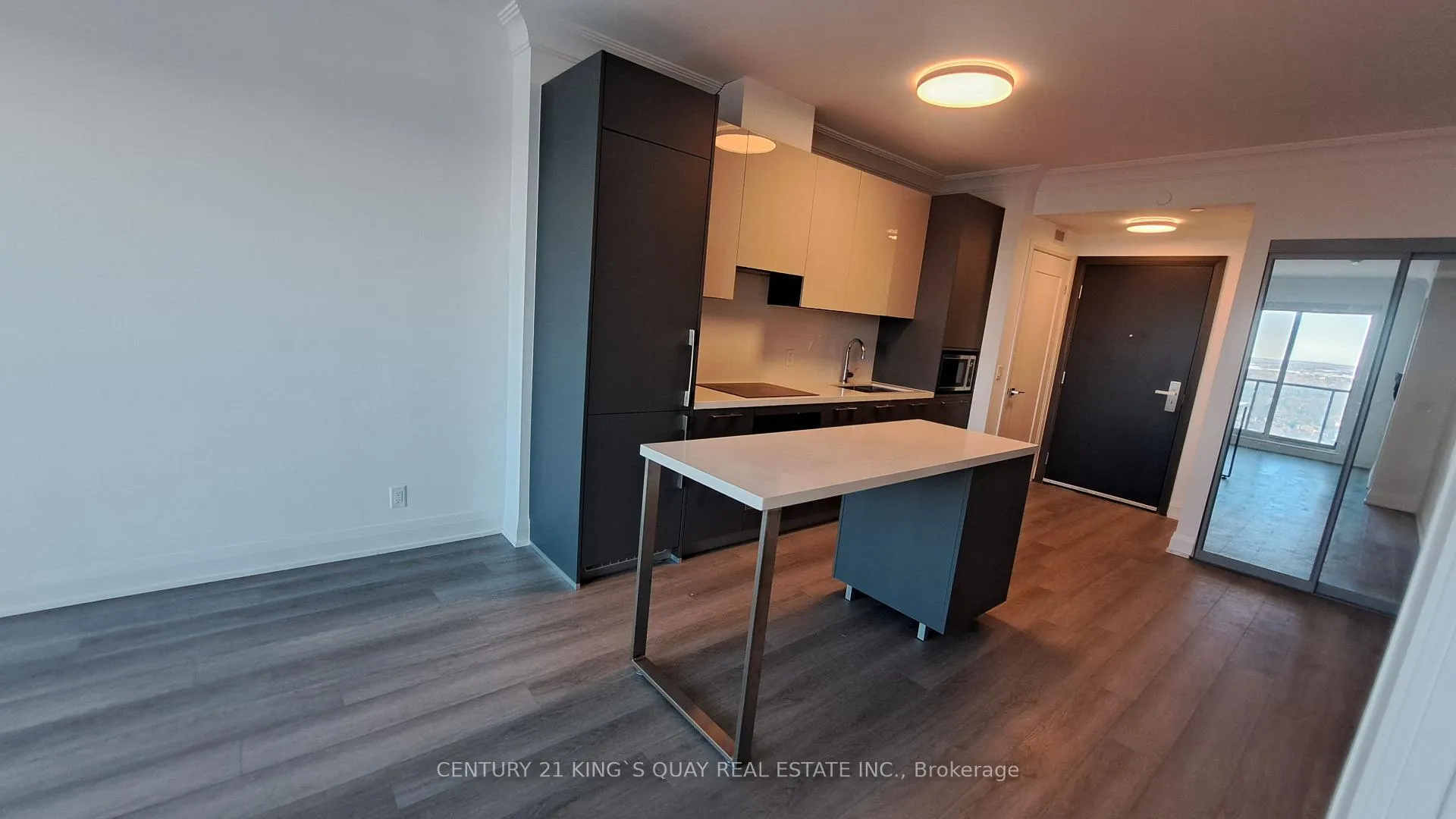 Photo 8 of Unit 3909, 8 Water Walk Drive, Markham, Unionville — HOMEH