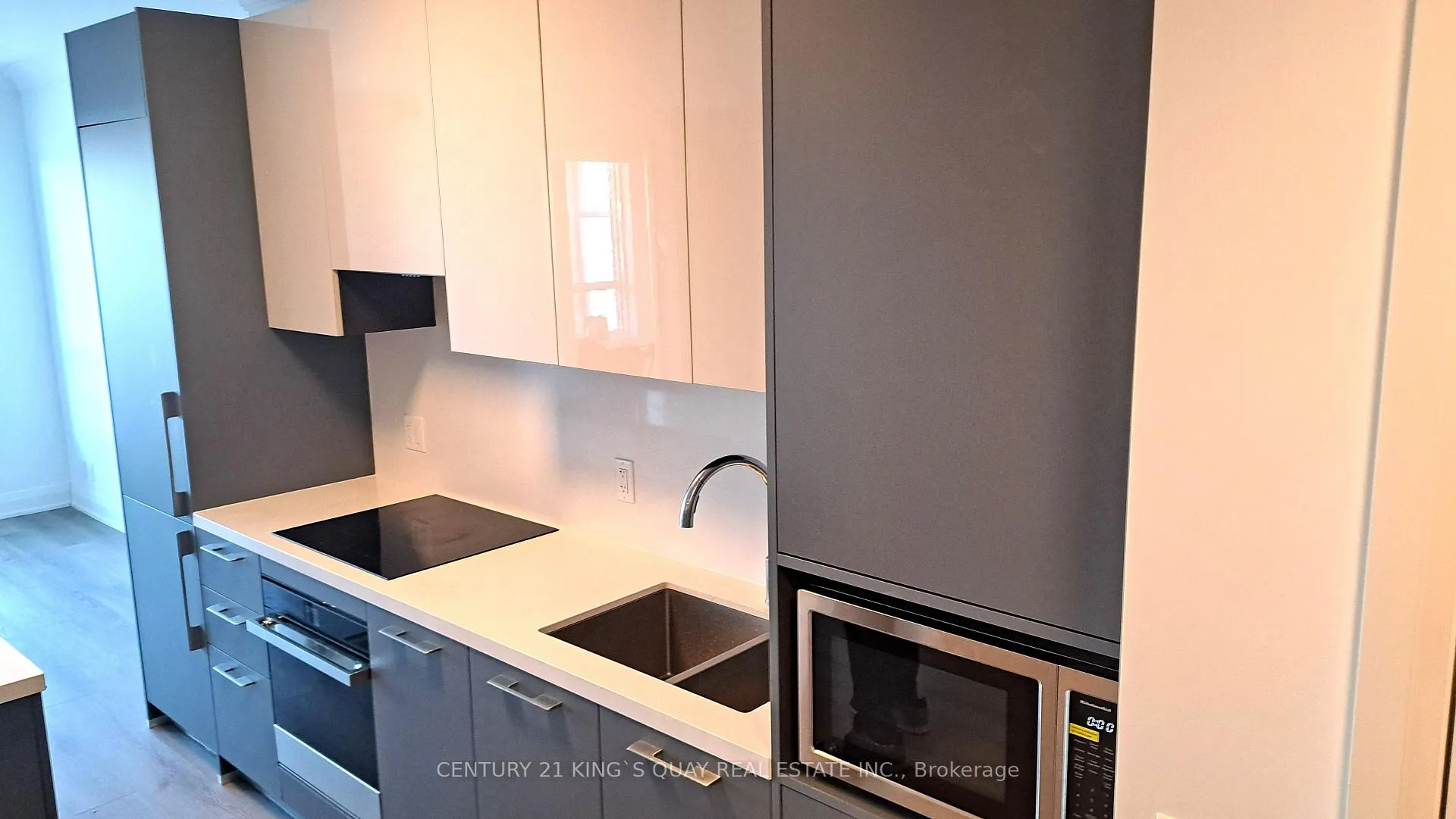 Photo 10 of Unit 3909, 8 Water Walk Drive, Markham, Unionville — HOMEH