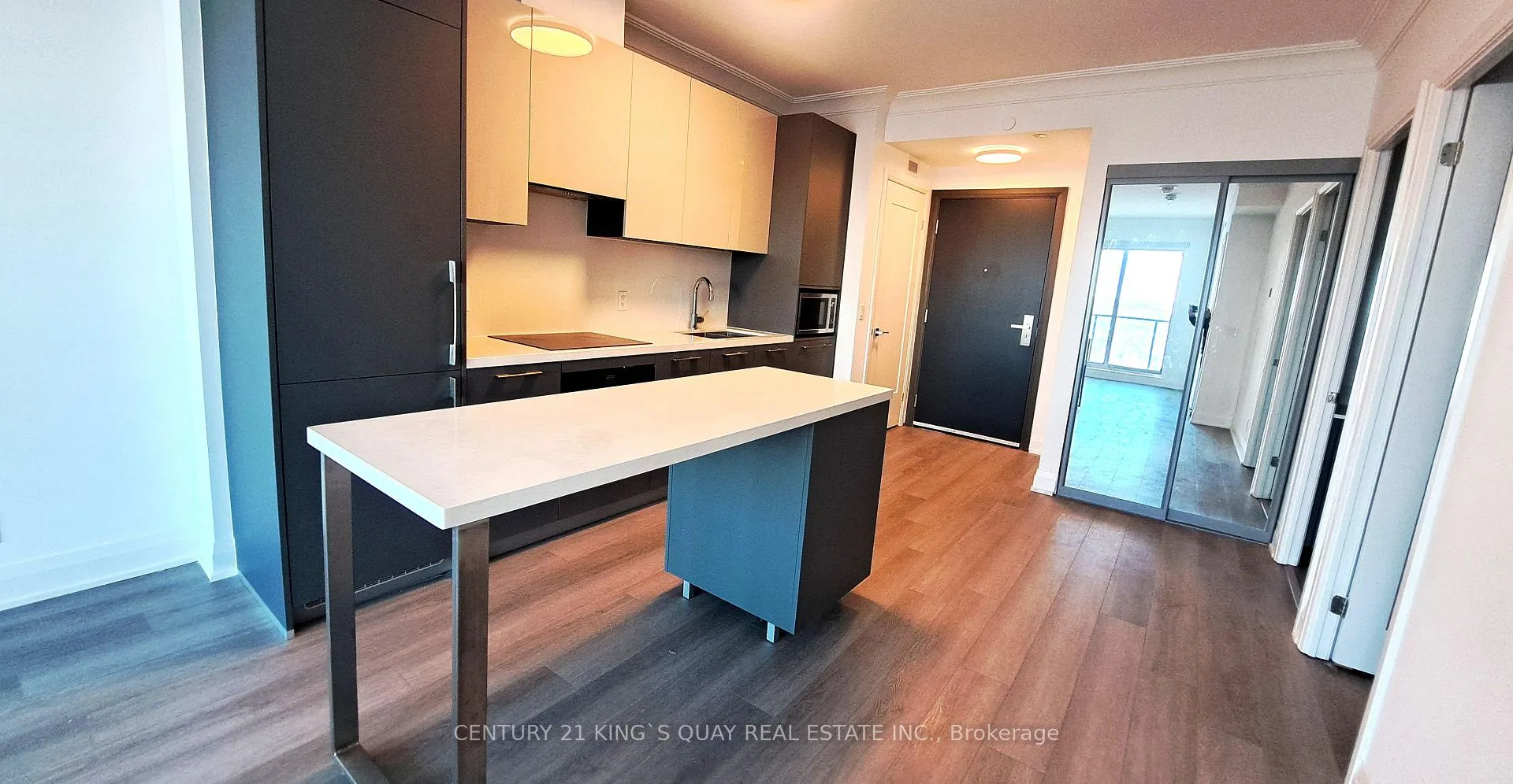Photo 11 of Unit 3909, 8 Water Walk Drive, Markham, Unionville — HOMEH