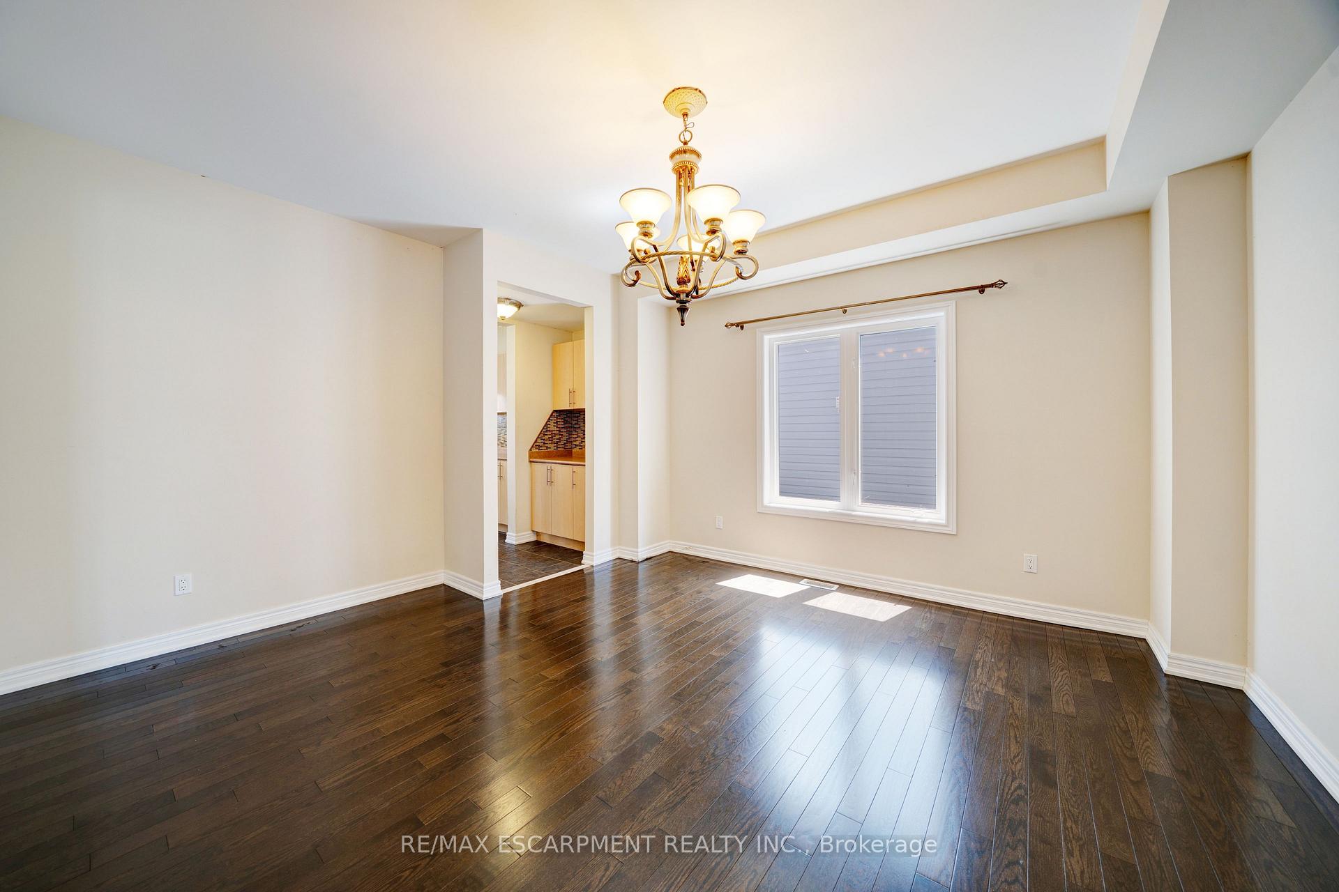 Photo 10 of 11 Belsey Lane, Clarington, Newcastle — HOMEH
