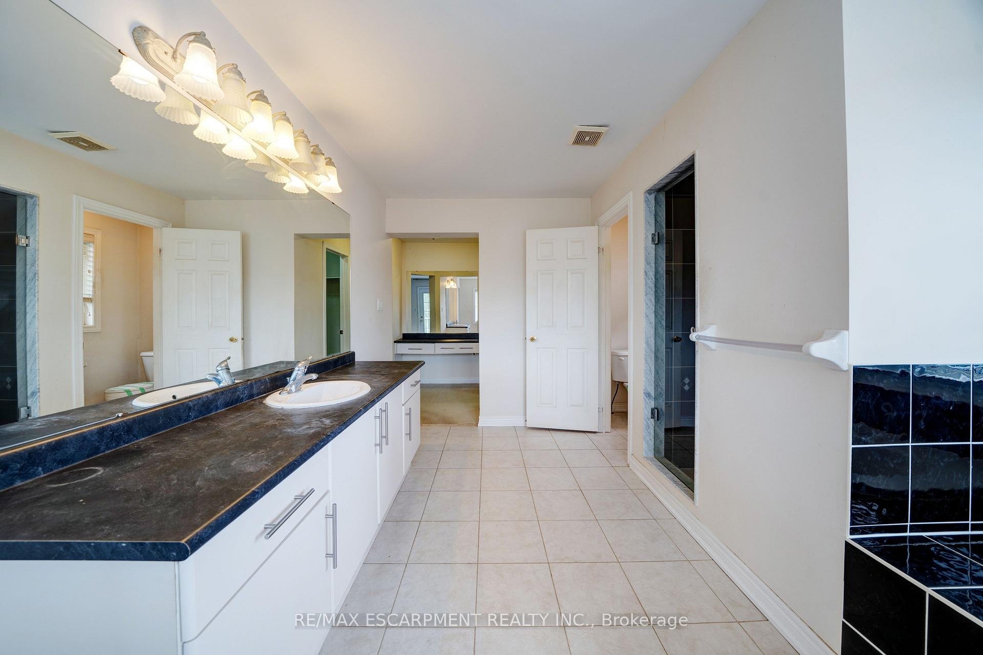 Photo 32 of 11 Belsey Lane, Clarington, Newcastle — HOMEH