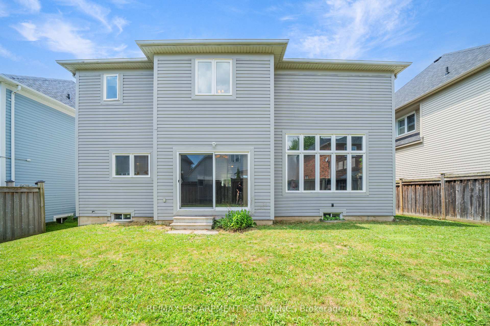Photo 50 of 11 Belsey Lane, Clarington, Newcastle — HOMEH