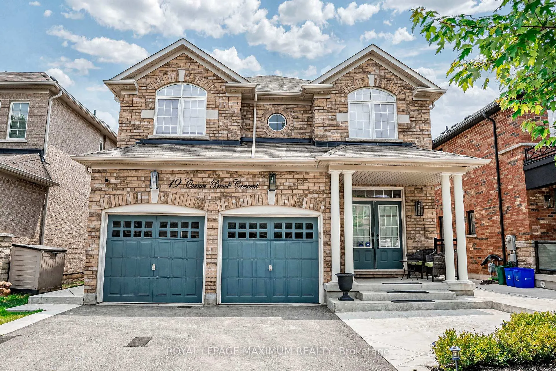 Photo 2 of Unit Basement, 19 Corner Brook Crescent, Vaughan, Vellore Village — HOMEH