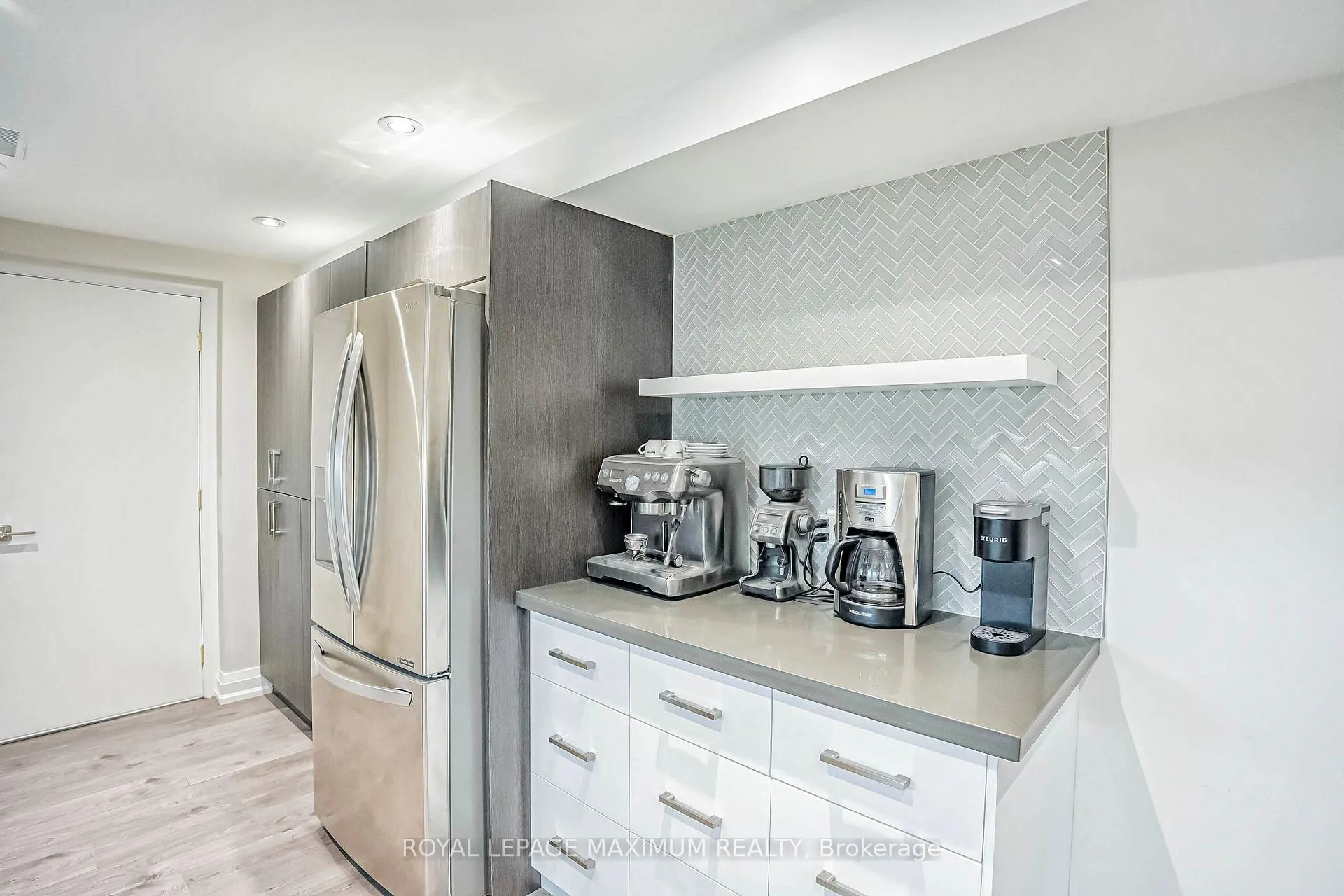 Photo 13 of Unit Basement, 19 Corner Brook Crescent, Vaughan, Vellore Village — HOMEH