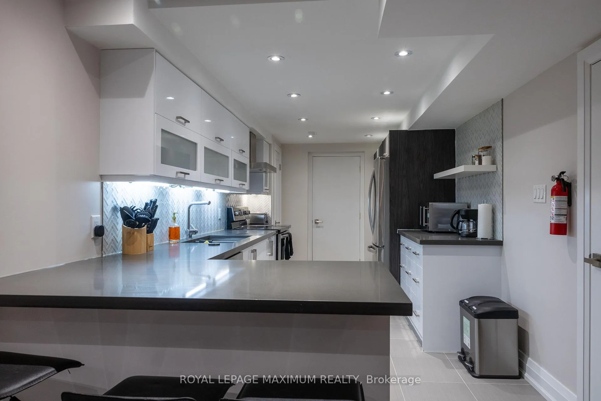 Photo 14 of Unit Basement, 19 Corner Brook Crescent, Vaughan, Vellore Village — HOMEH