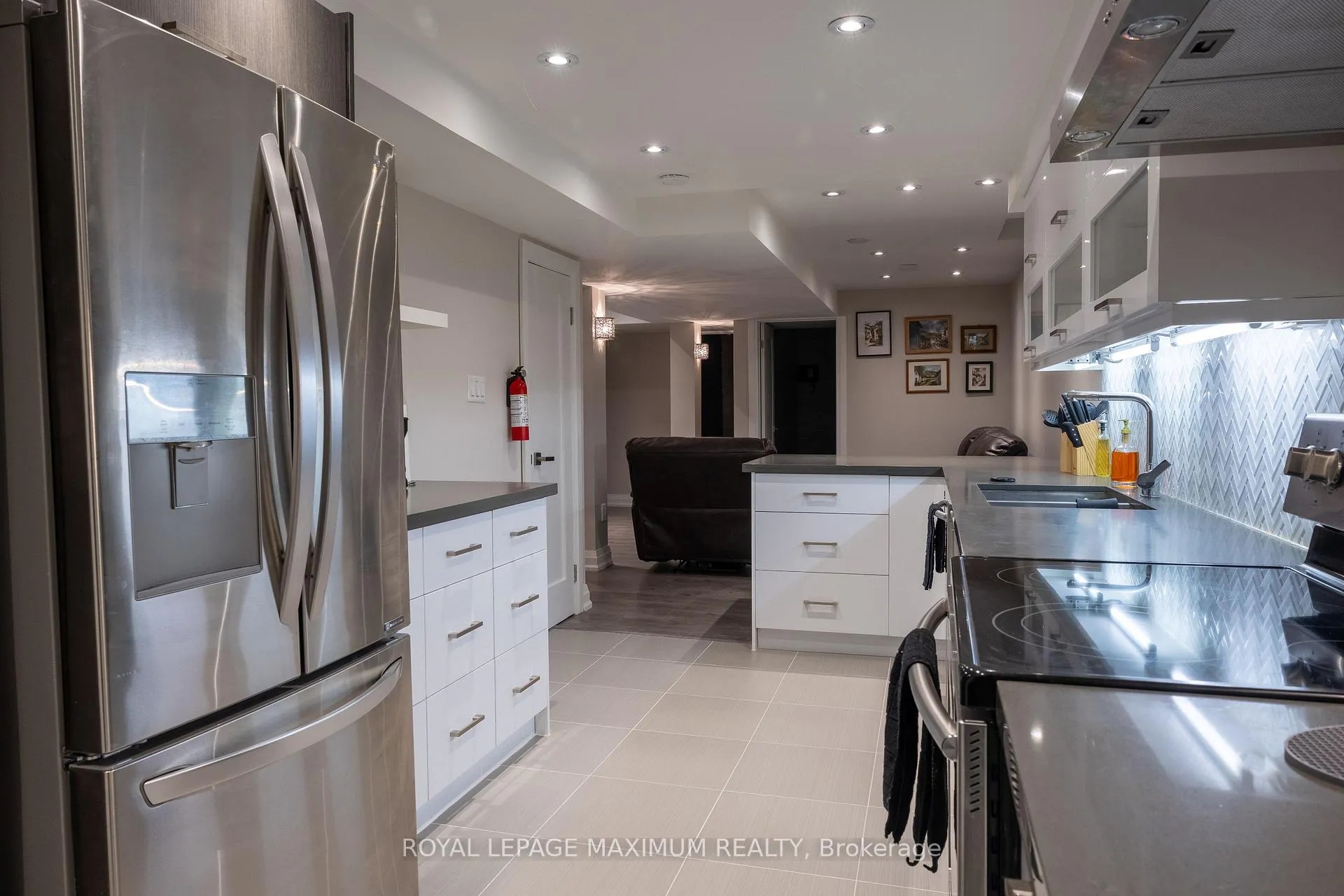 Photo 15 of Unit Basement, 19 Corner Brook Crescent, Vaughan, Vellore Village — HOMEH