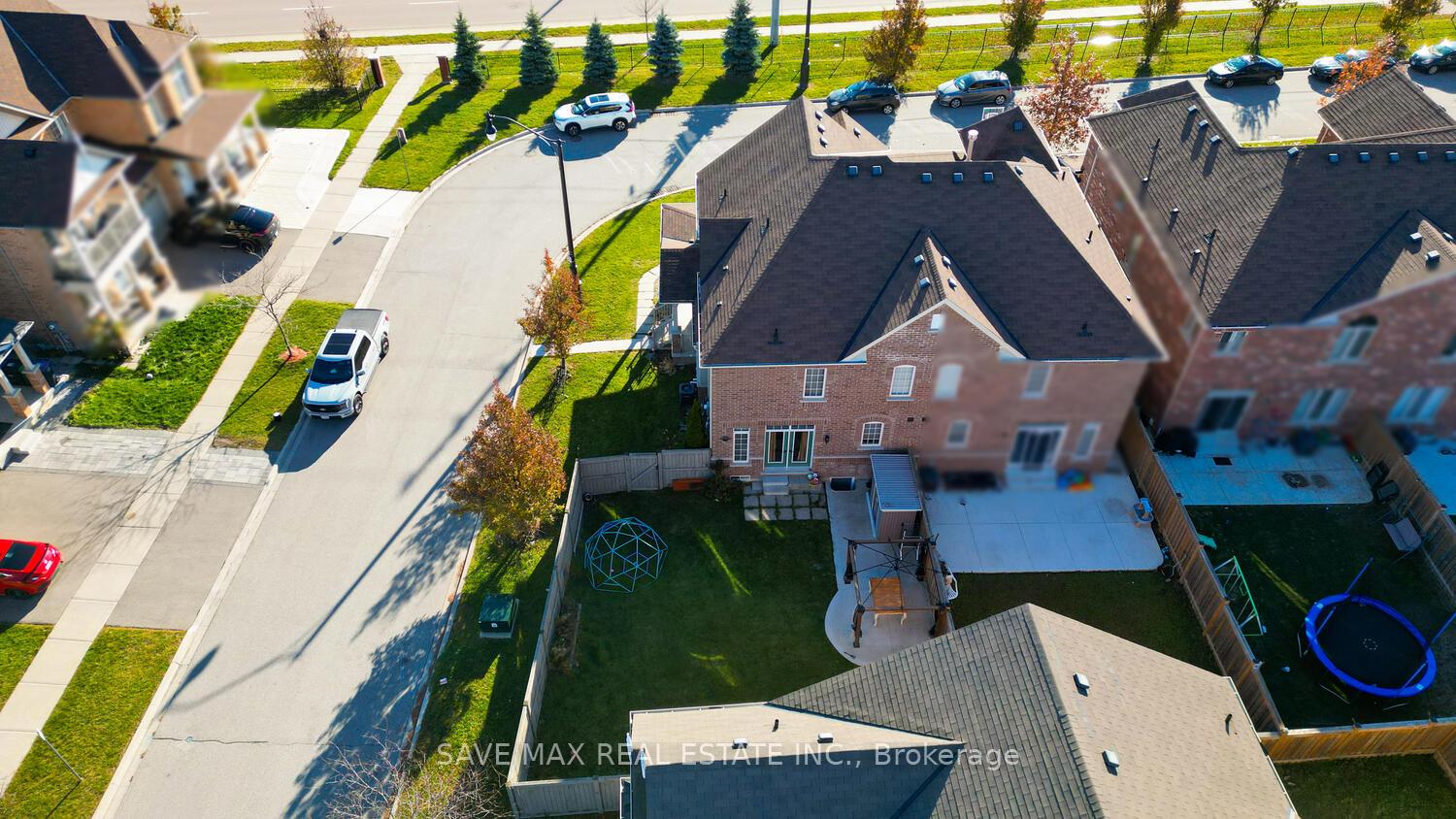 Photo 49 of 39 Divinity Circle, Brampton, Northwest Brampton — HOMEH