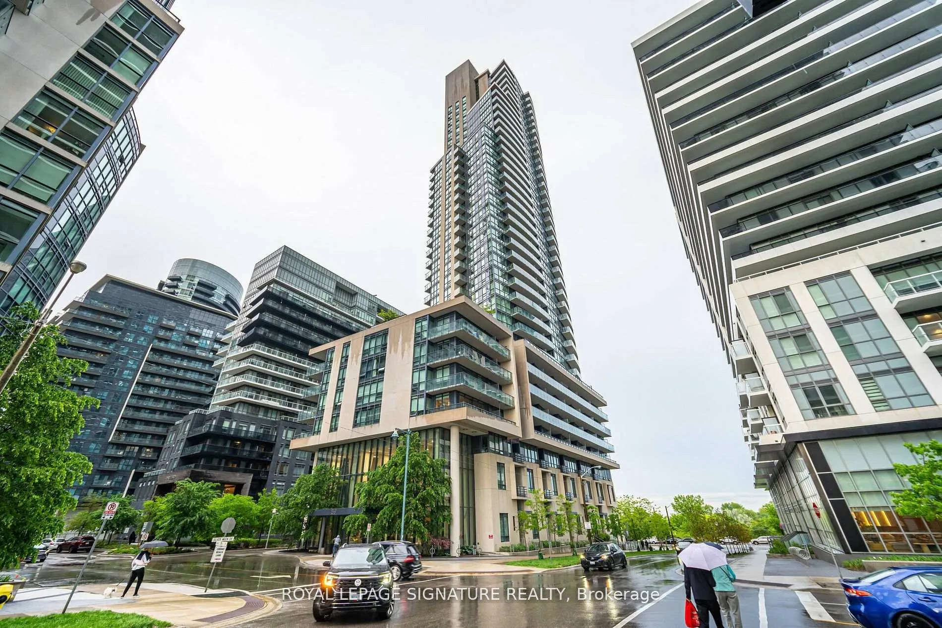 Front of Unit 704, 59 Annie Craig Drive