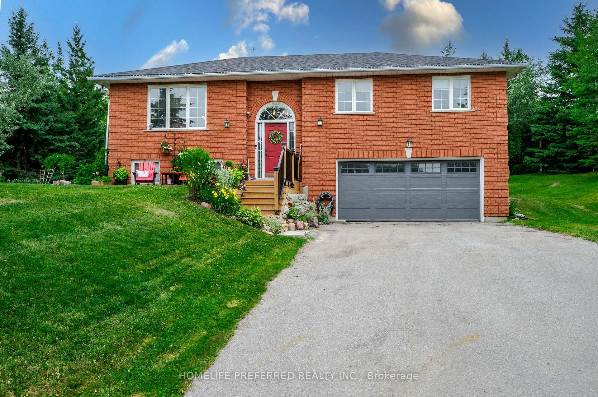 Front of 2403 Kennedy Drive