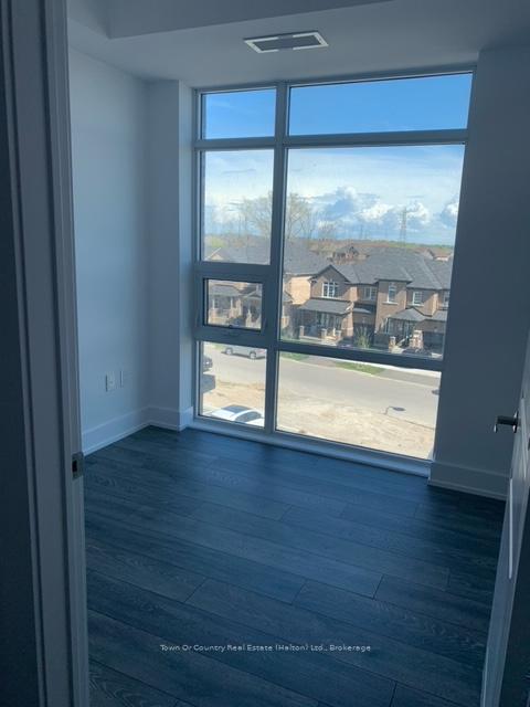 Photo 11 of Unit 330, 450 Dundas Street E, Hamilton, Waterdown — HOMEH