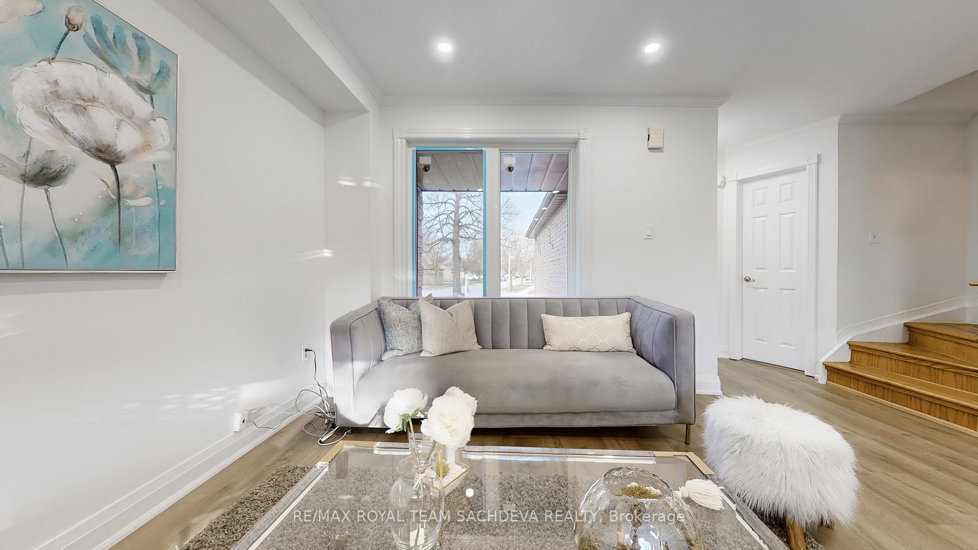 Photo 7 of 36 Radford Drive, Ajax, Central West — HOMEH
