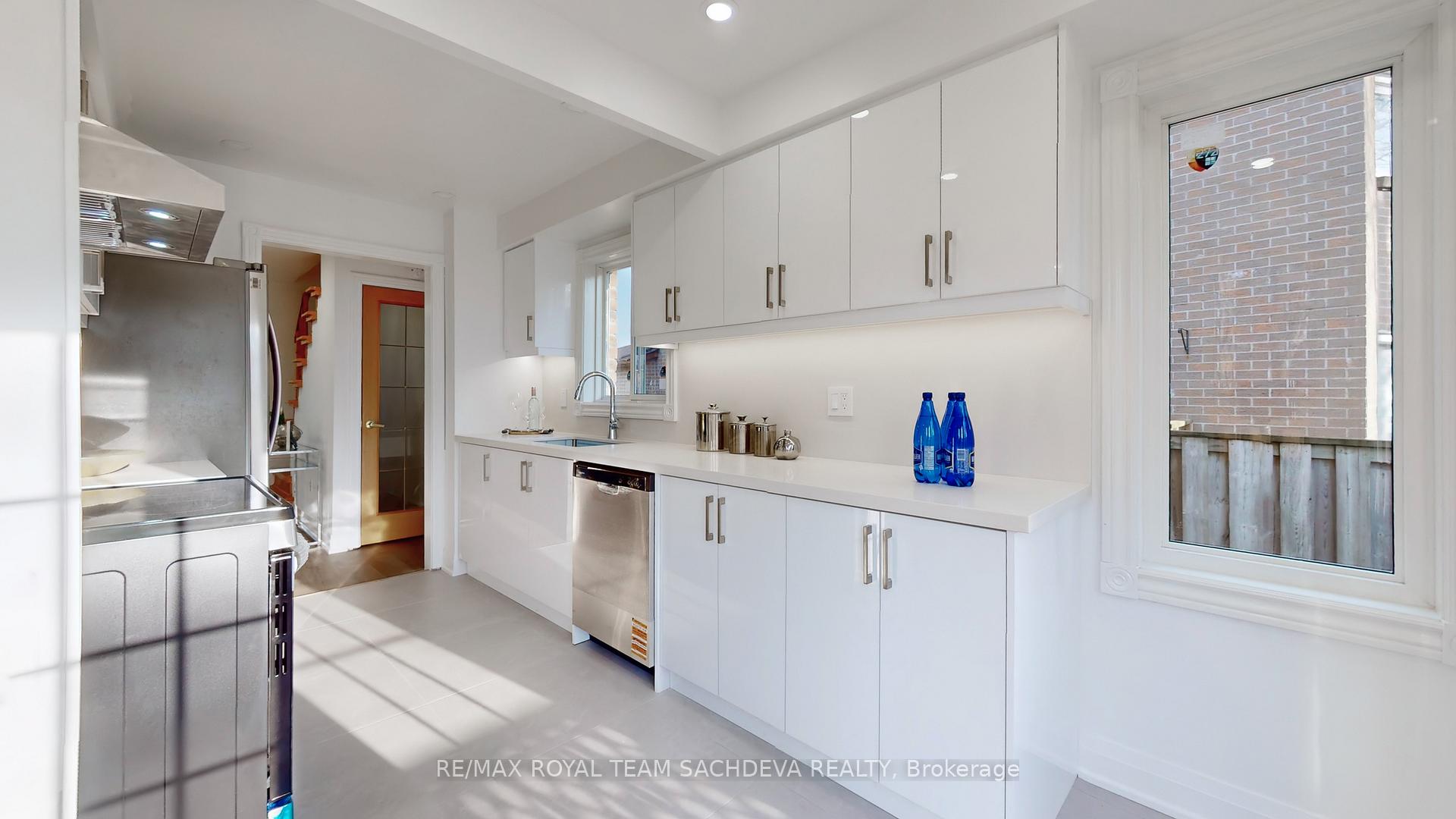 Photo 13 of 36 Radford Drive, Ajax, Central West — HOMEH