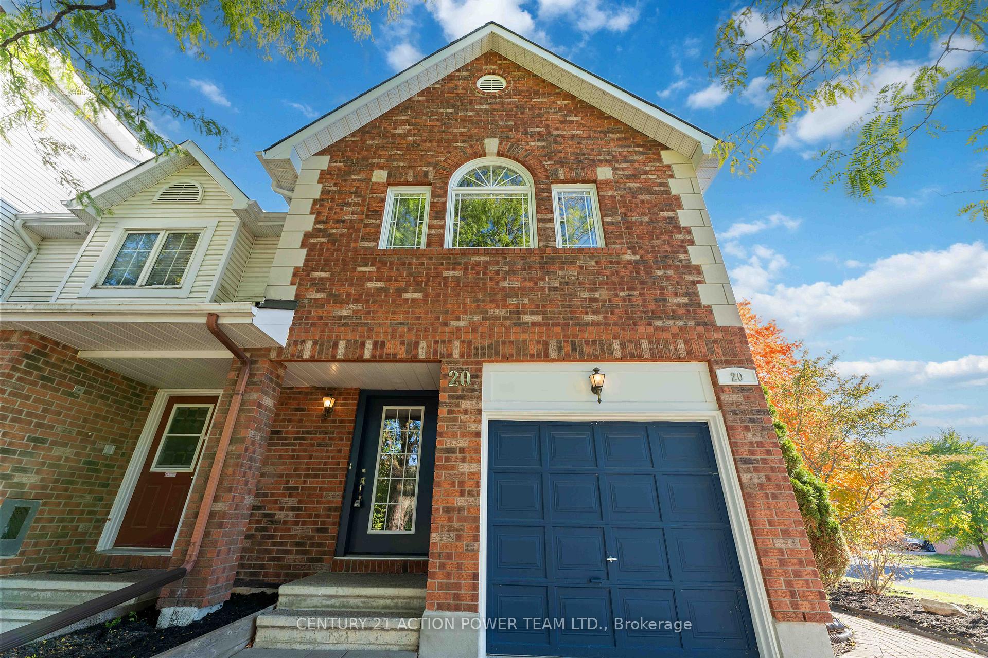 Front of 20 Woodford Way N