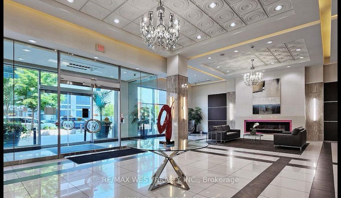 Photo 2 of Unit 327, 7161 Yonge Street, Markham, Grandview — HOMEH