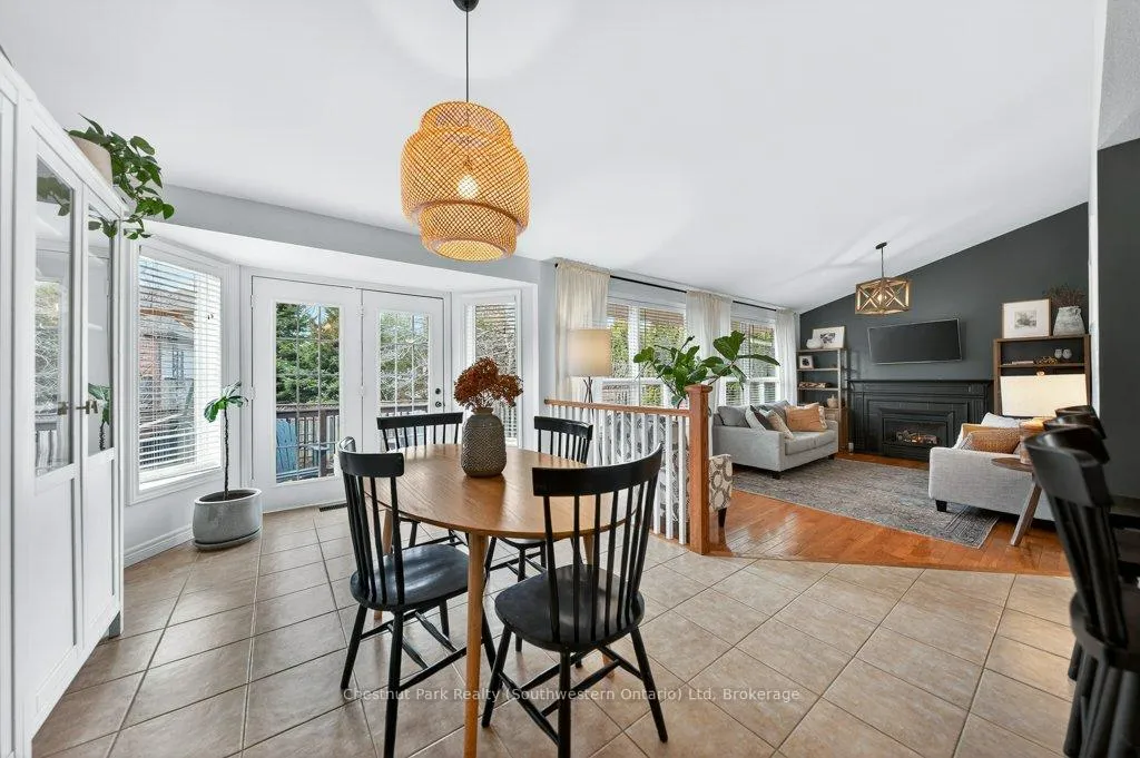 Photo 20 of 14 Teal Drive, Guelph, Kortright Hills — HOMEH