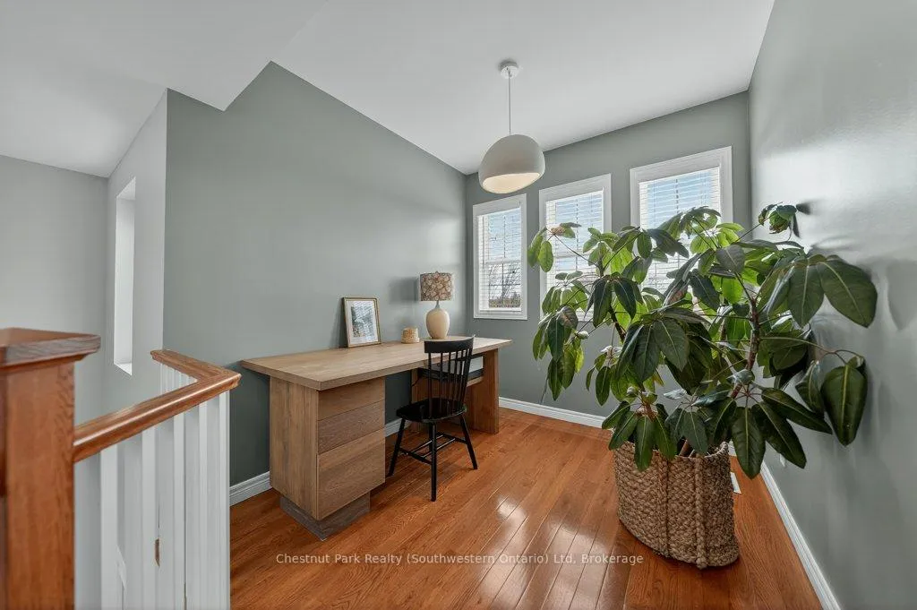 Photo 27 of 14 Teal Drive, Guelph, Kortright Hills — HOMEH