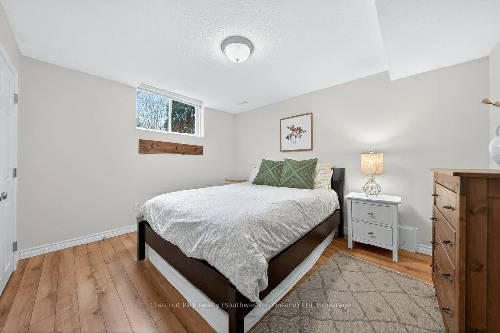 Photo 45 of 14 Teal Drive, Guelph, Kortright Hills — HOMEH