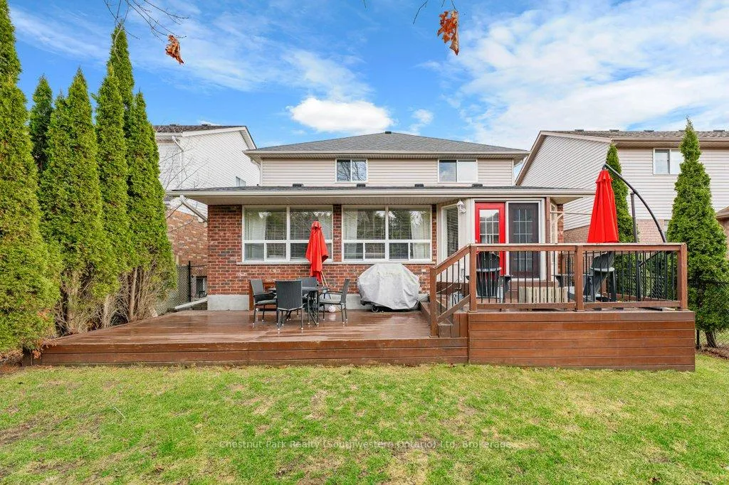 Photo 48 of 14 Teal Drive, Guelph, Kortright Hills — HOMEH